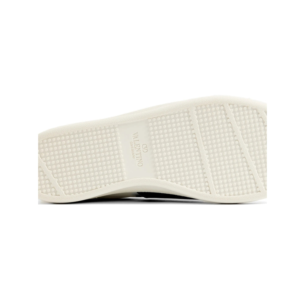 Valentino Garavani White Trainers - Low-Tops Men VALENTINO GARAVANI