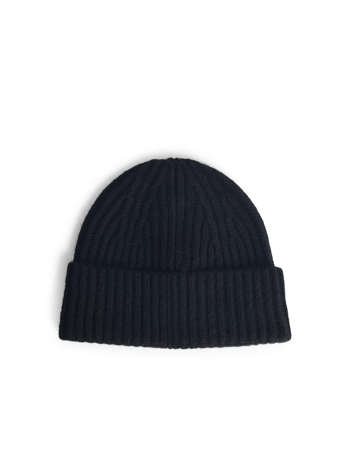 Lisa Yang 'Martigny' Black Cashmere Cap Women LISA YANG