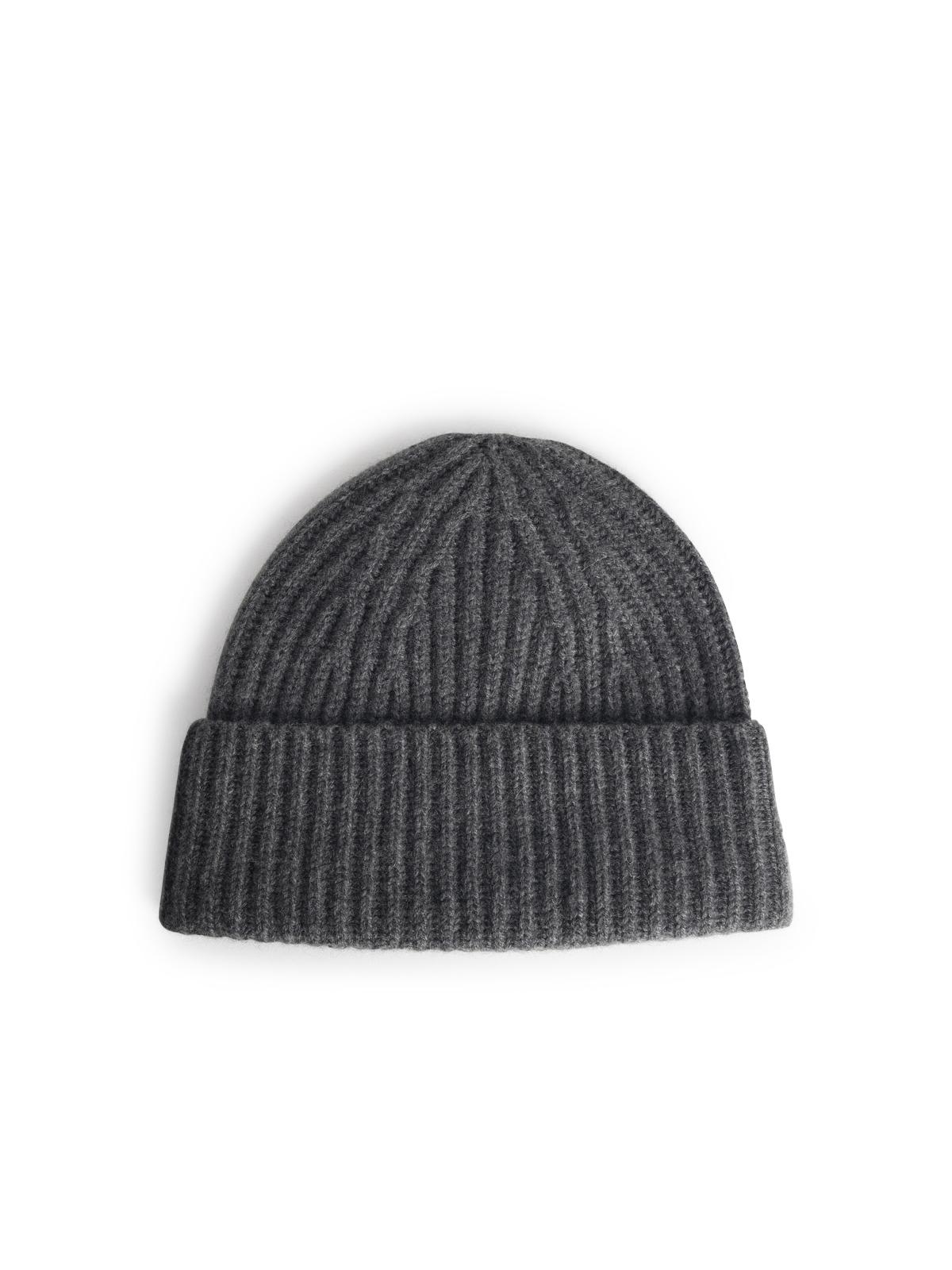 Lisa Yang 'Martigny' Graphite Cashmere Beanie Women LISA YANG