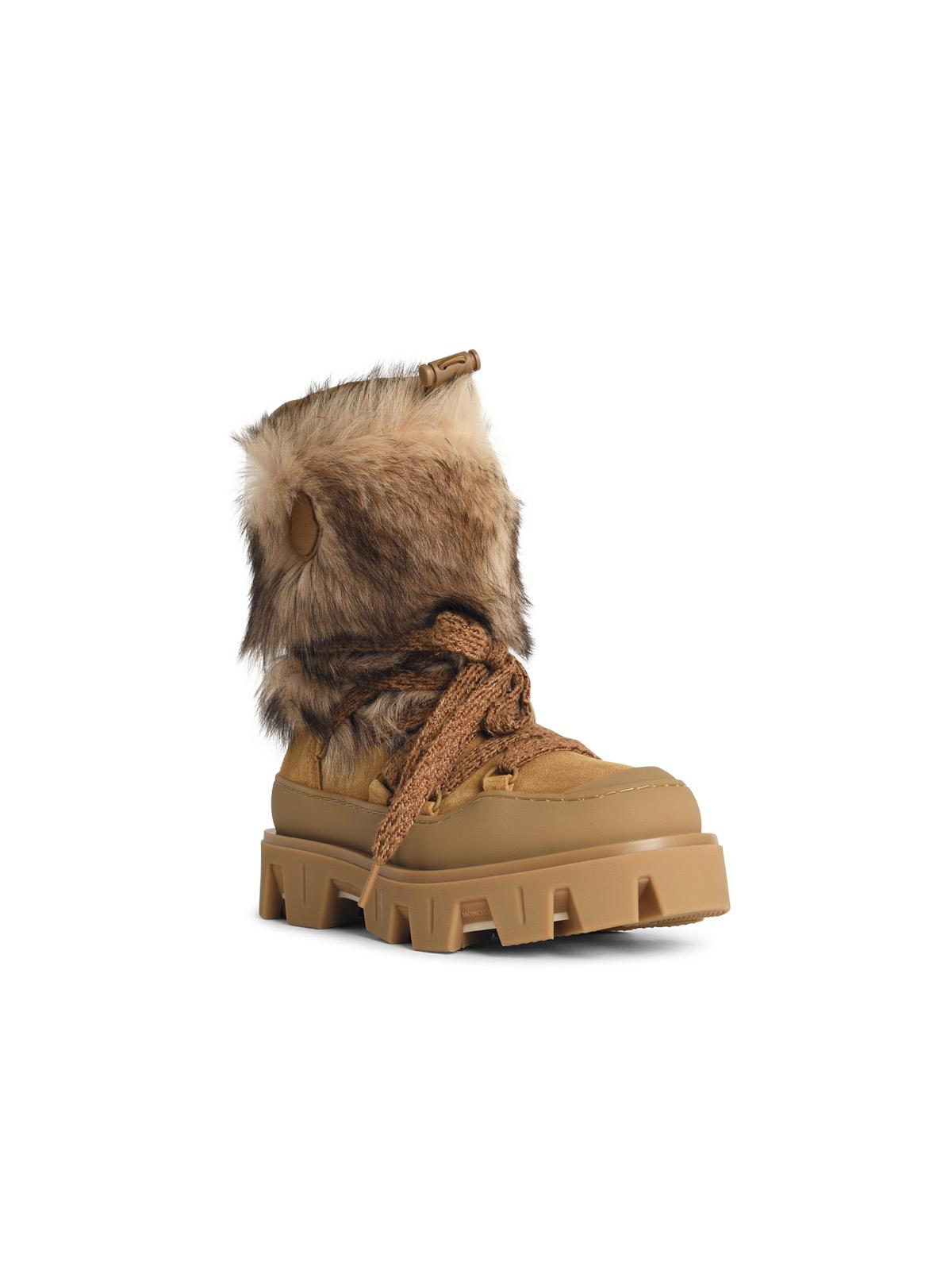 Moncler 'Peak Après' Suede Boots And Camel Beige Shearling Women MONCLER