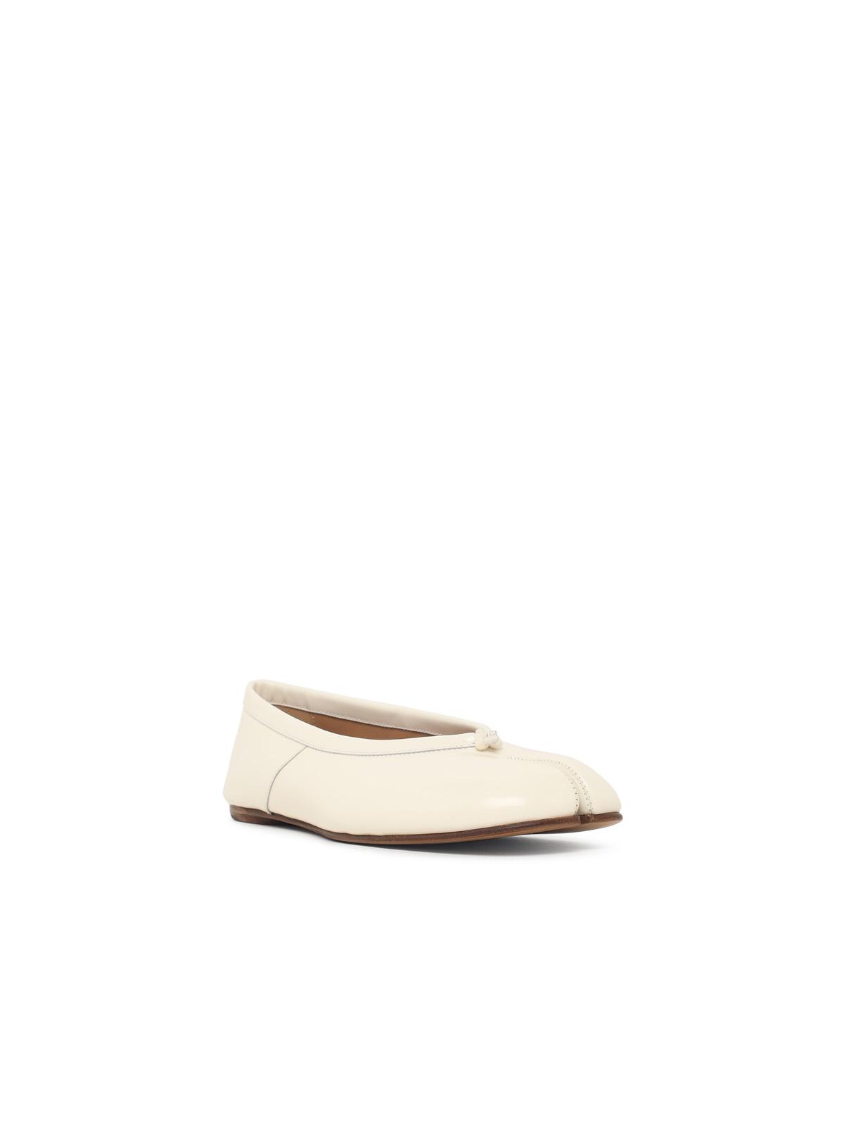 Maison Margiela 'Tabi' White Leather Ballet Flats Women MAISON MARGIELA