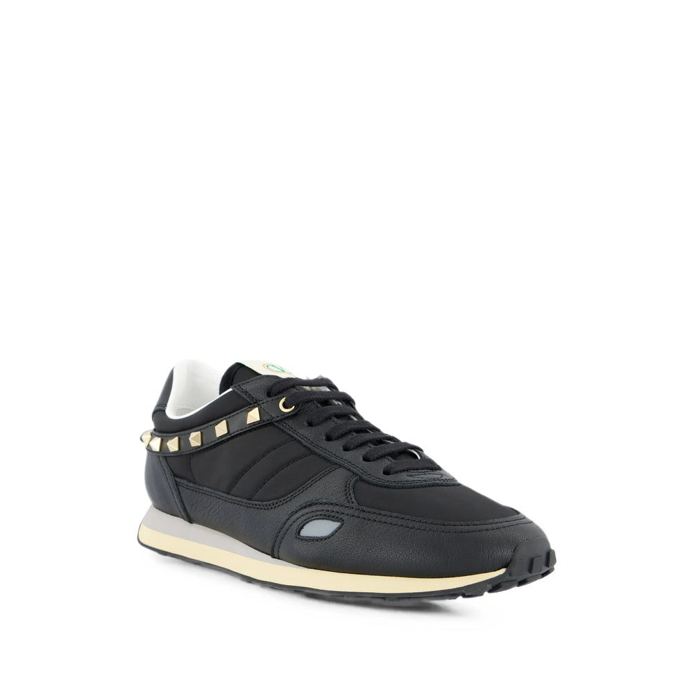 Valentino Garavani Black Trainers - Low-Tops Men VALENTINO GARAVANI