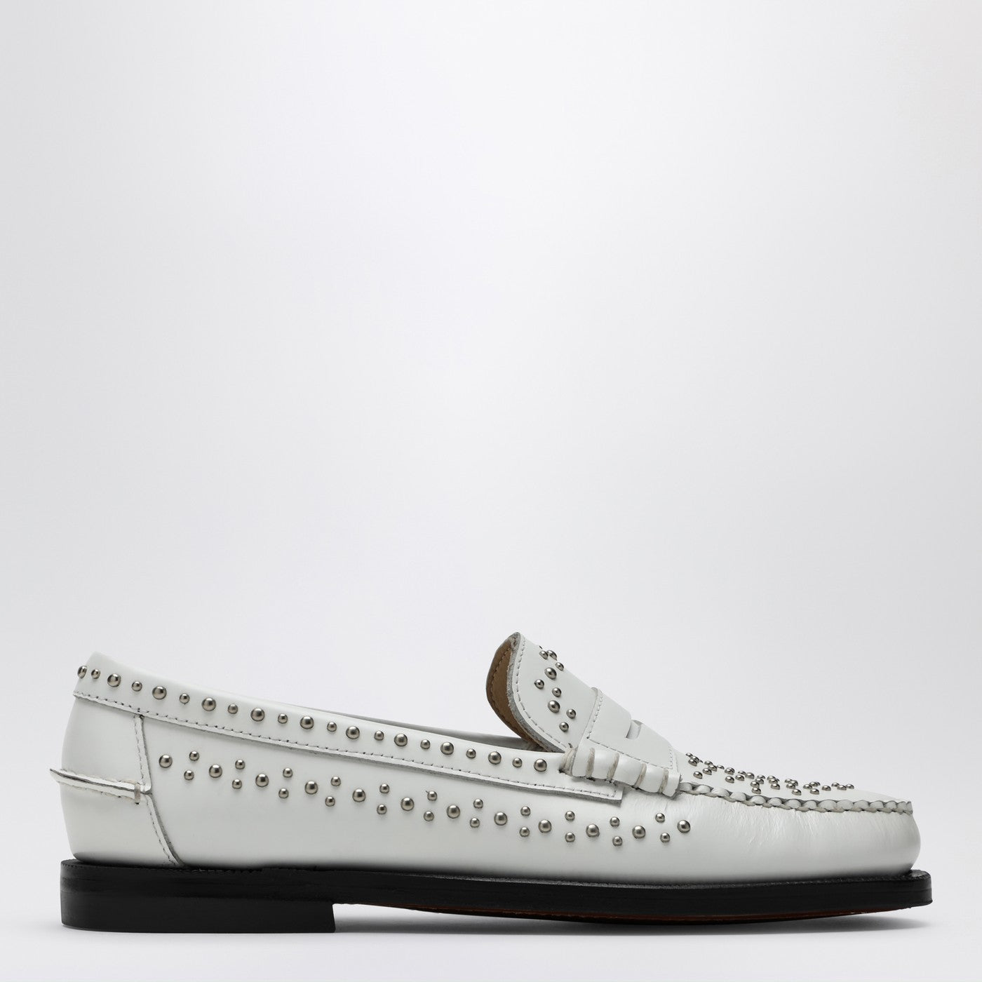 Sebago Classic Dan Loafer White With Studs Women Sebago