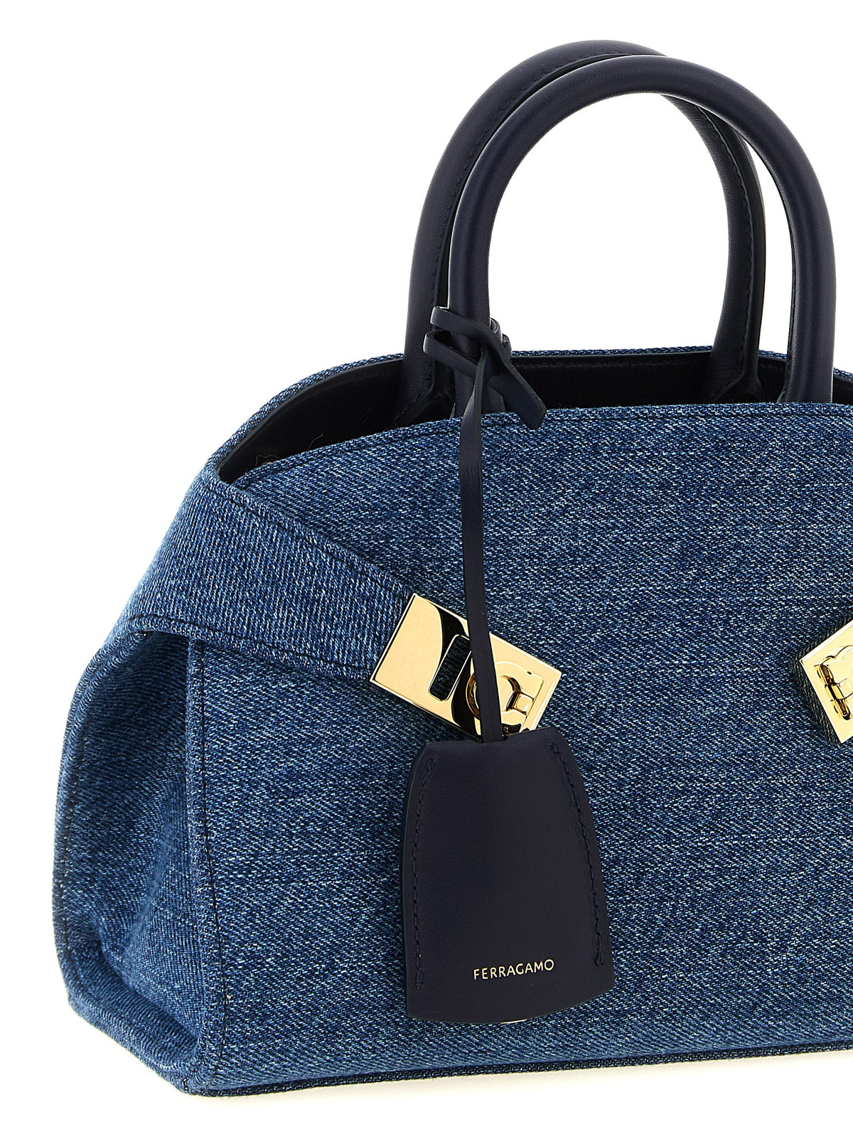 Ferragamo Women 'Hug (Xs)' Handbag FERRAGAMO