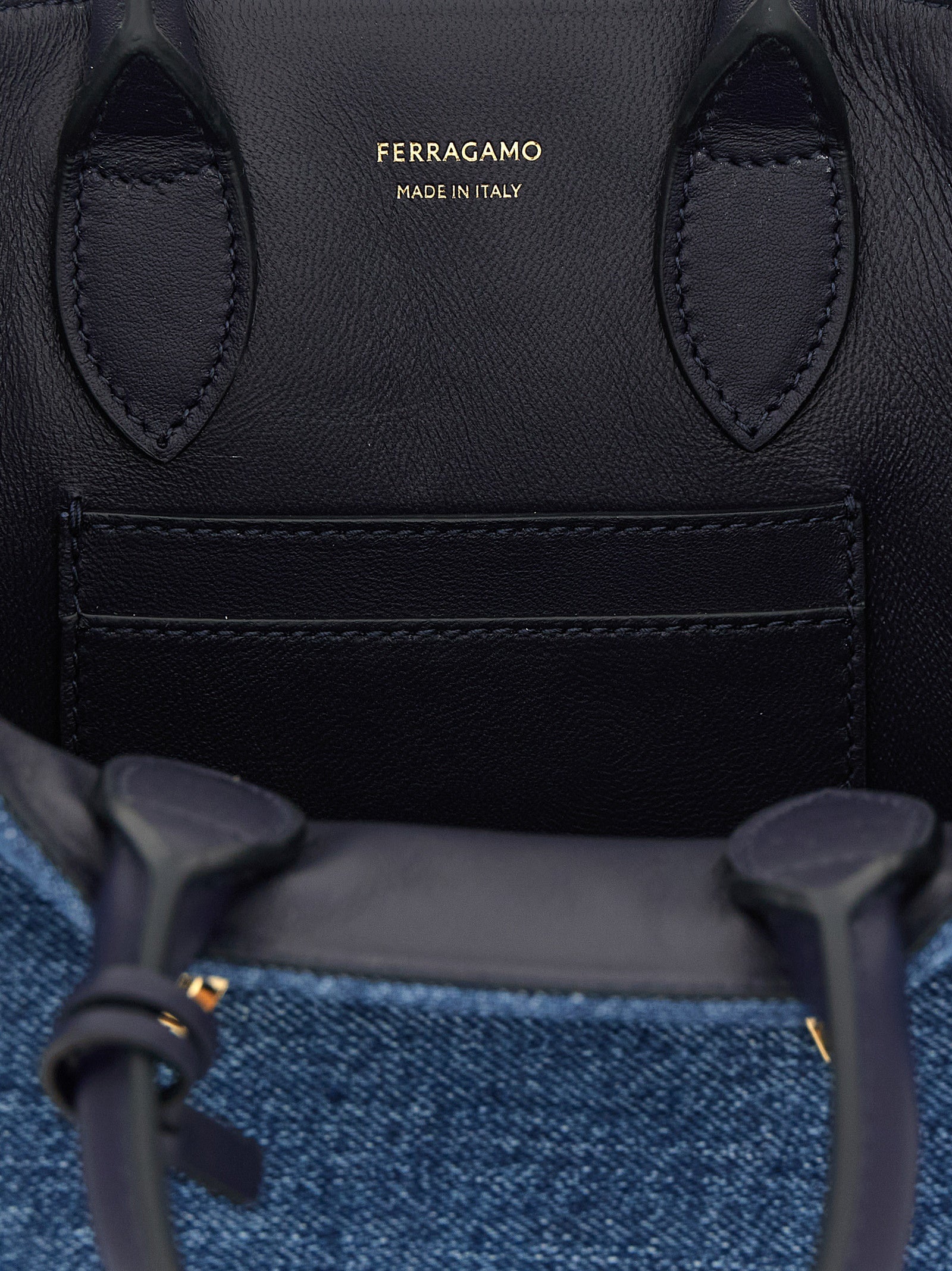 Ferragamo Women 'Hug (Xs)' Handbag FERRAGAMO