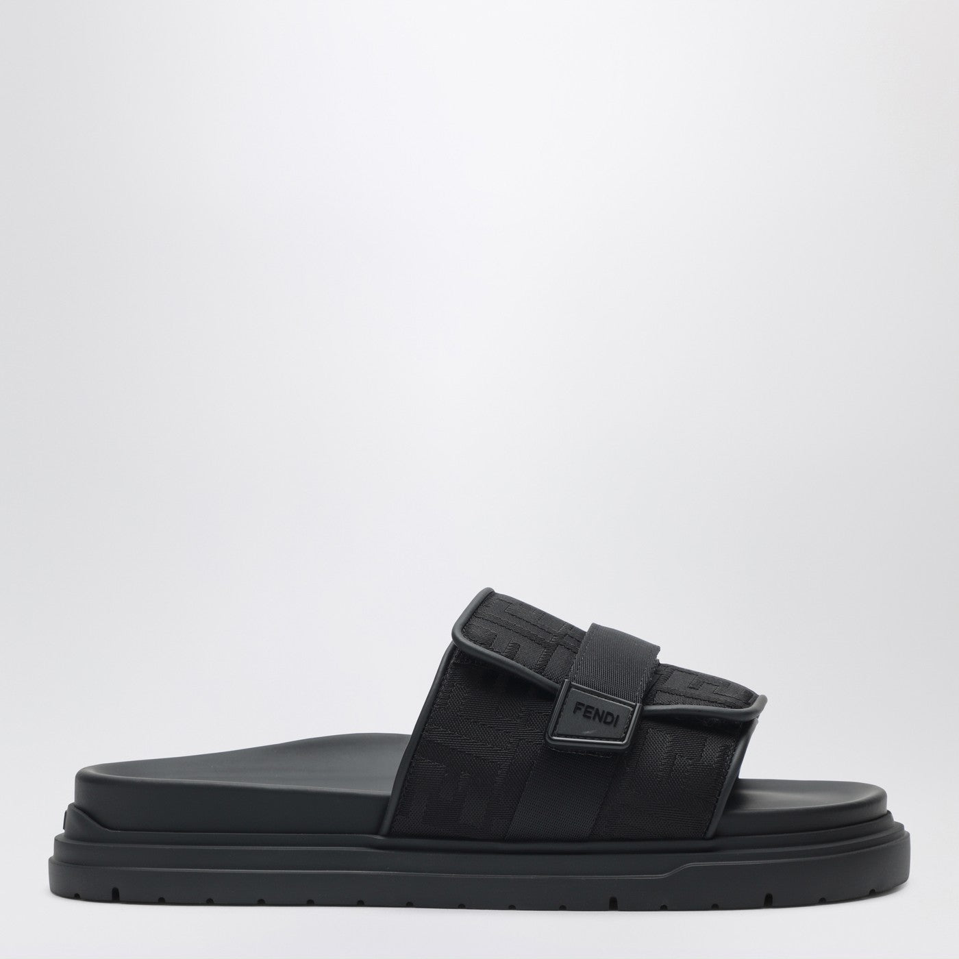 Fendi Fendi Chunky Slides Black Men FENDI
