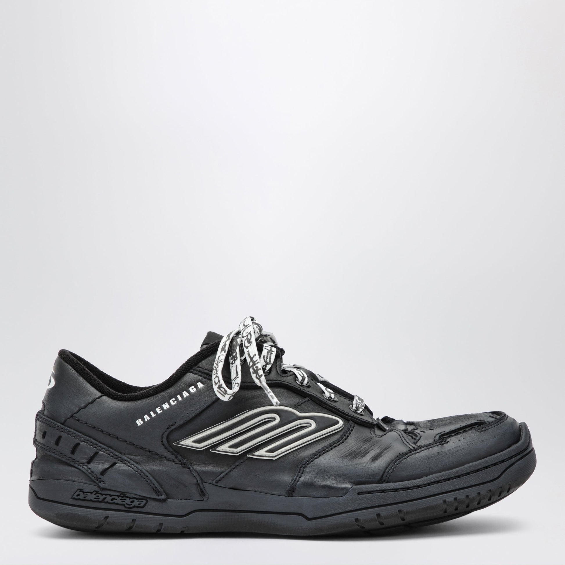 Balenciaga Hamptons Worn-Out Black Sneakers Men BALENCIAGA