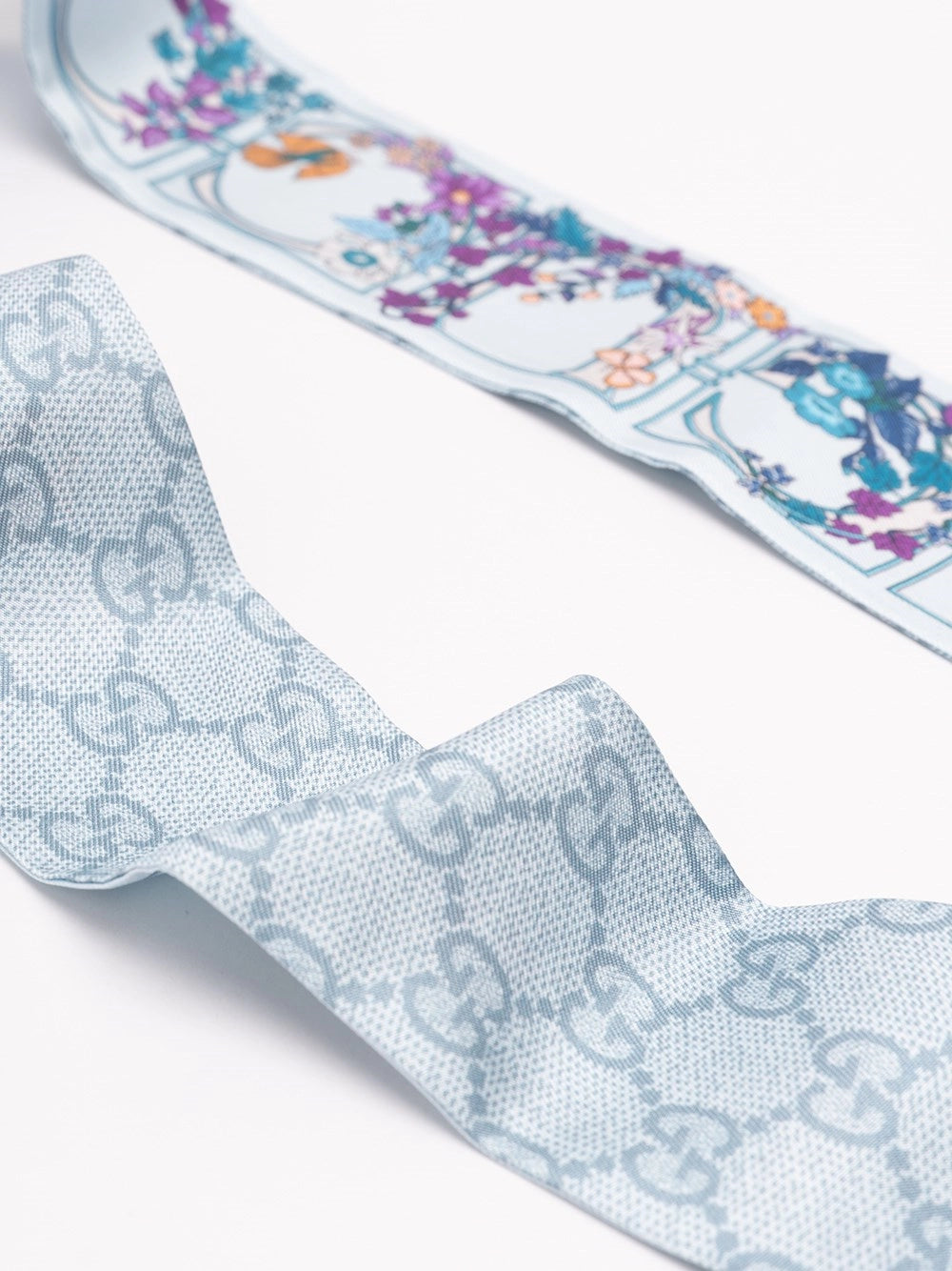Gucci Women Printed Gg Silk Twill Jaquard Ribbon GUCCI
