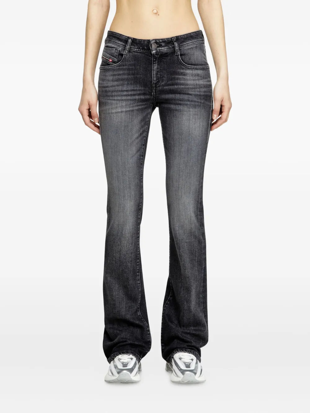 Diesel Women 1969 D-Ebbey Bootcut Jeans DIESEL