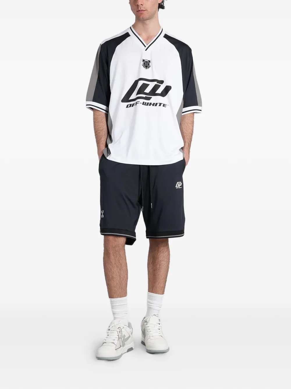 Off White Men V-Neck T-Shirt With Logo Print OFF-WHITE