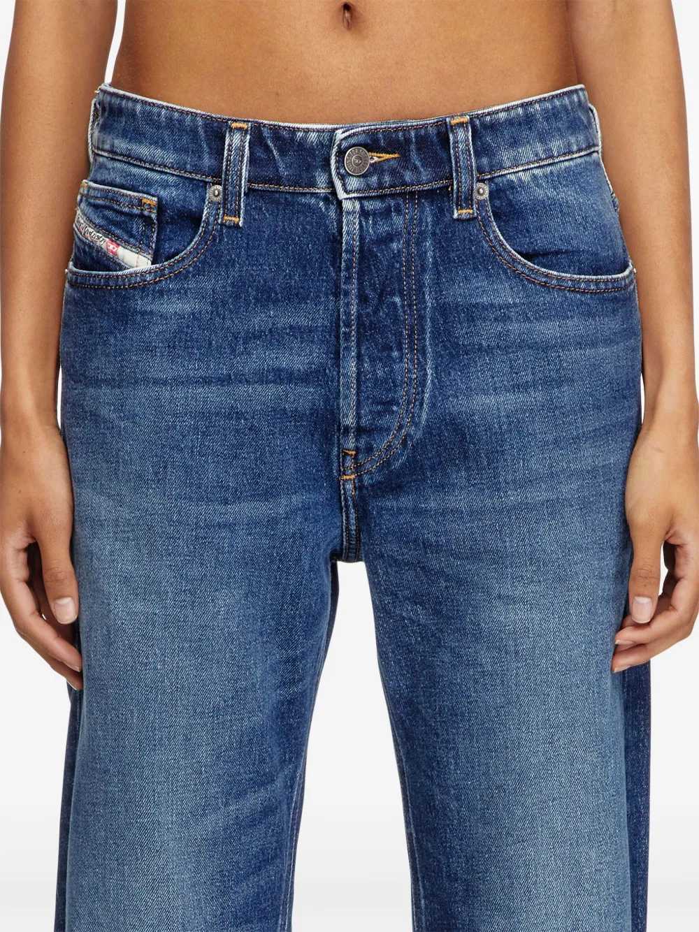 Diesel Women D-Ark Jeans DIESEL