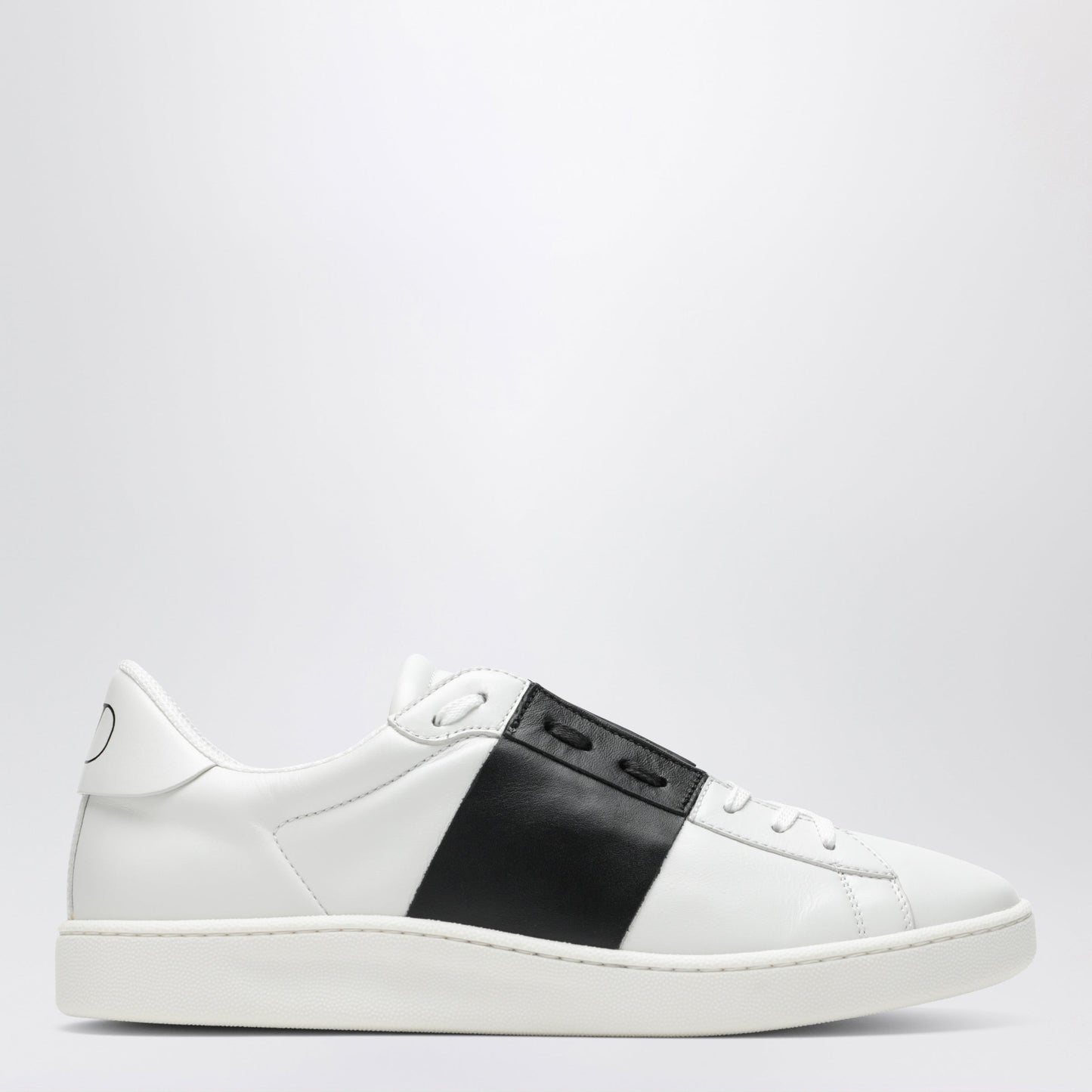 Valentino Garavani Open Royco Nappa Calfskin Sneakers In White/Black Men VALENTINO GARAVANI