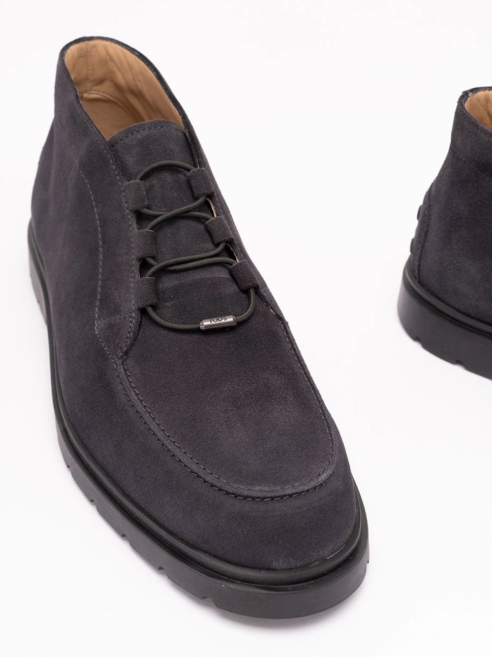 Tod's Men Desert Boots In Suede