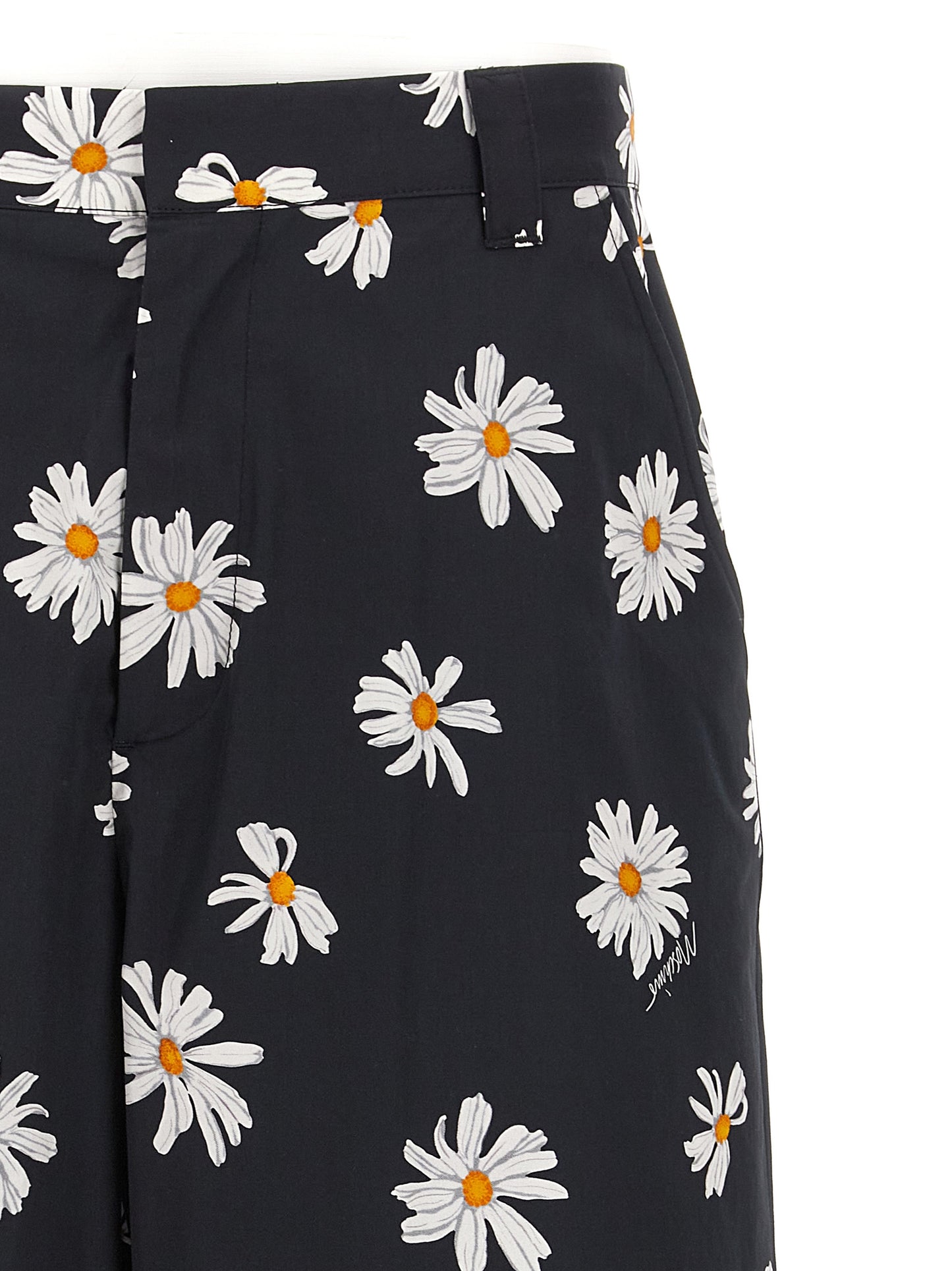 Moschino Men 'Margherite' Print Bermuda Shorts MOSCHINO