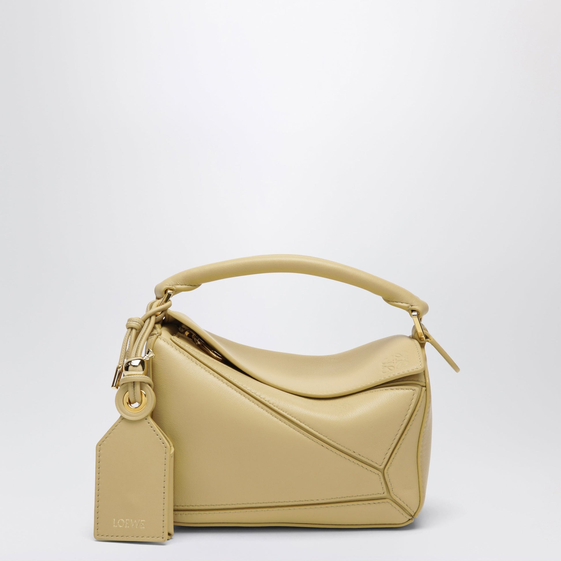 Loewe Puzzle Featherlight Bag In Butter-Coloured Nappa Leather Women LOEWE