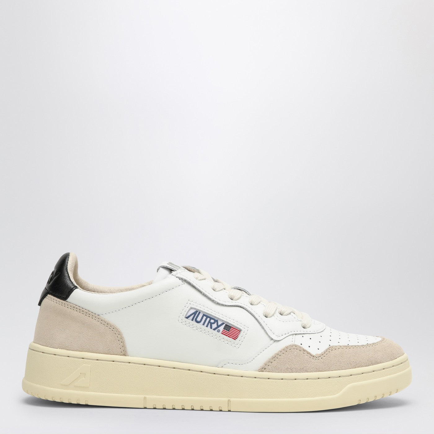 Autry Medalist Trainer In White/Black Leather And Suede Men AUTRY