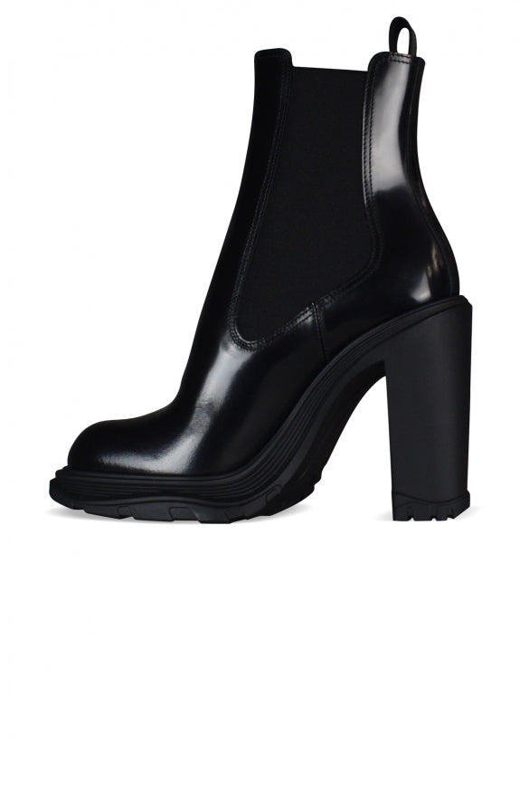 Alexander Mcqueen Women Tread Chelsea Boots ALEXANDER MCQUEEN