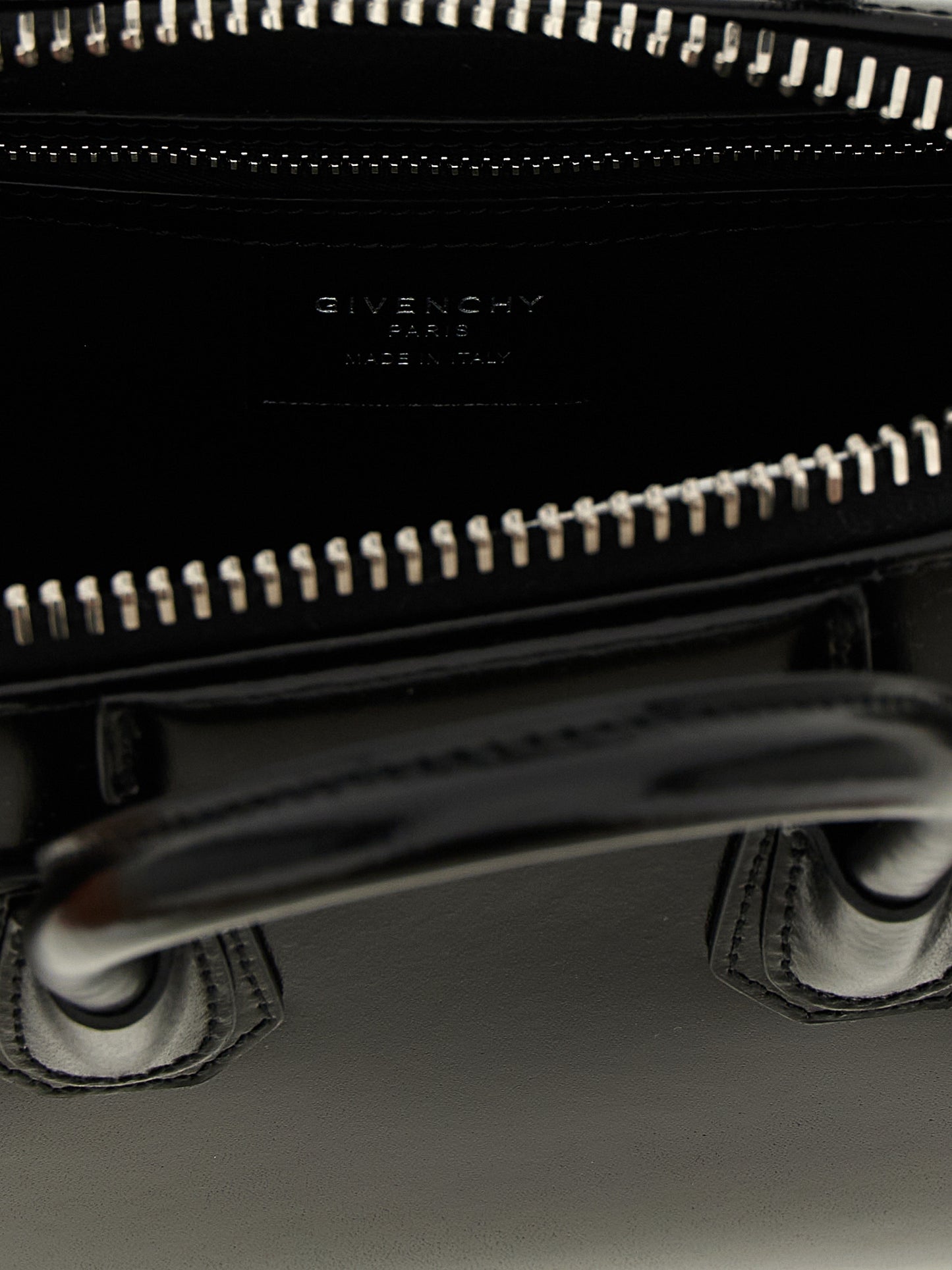 Givenchy Women 'Antigona' Mini Handbag GIVENCHY