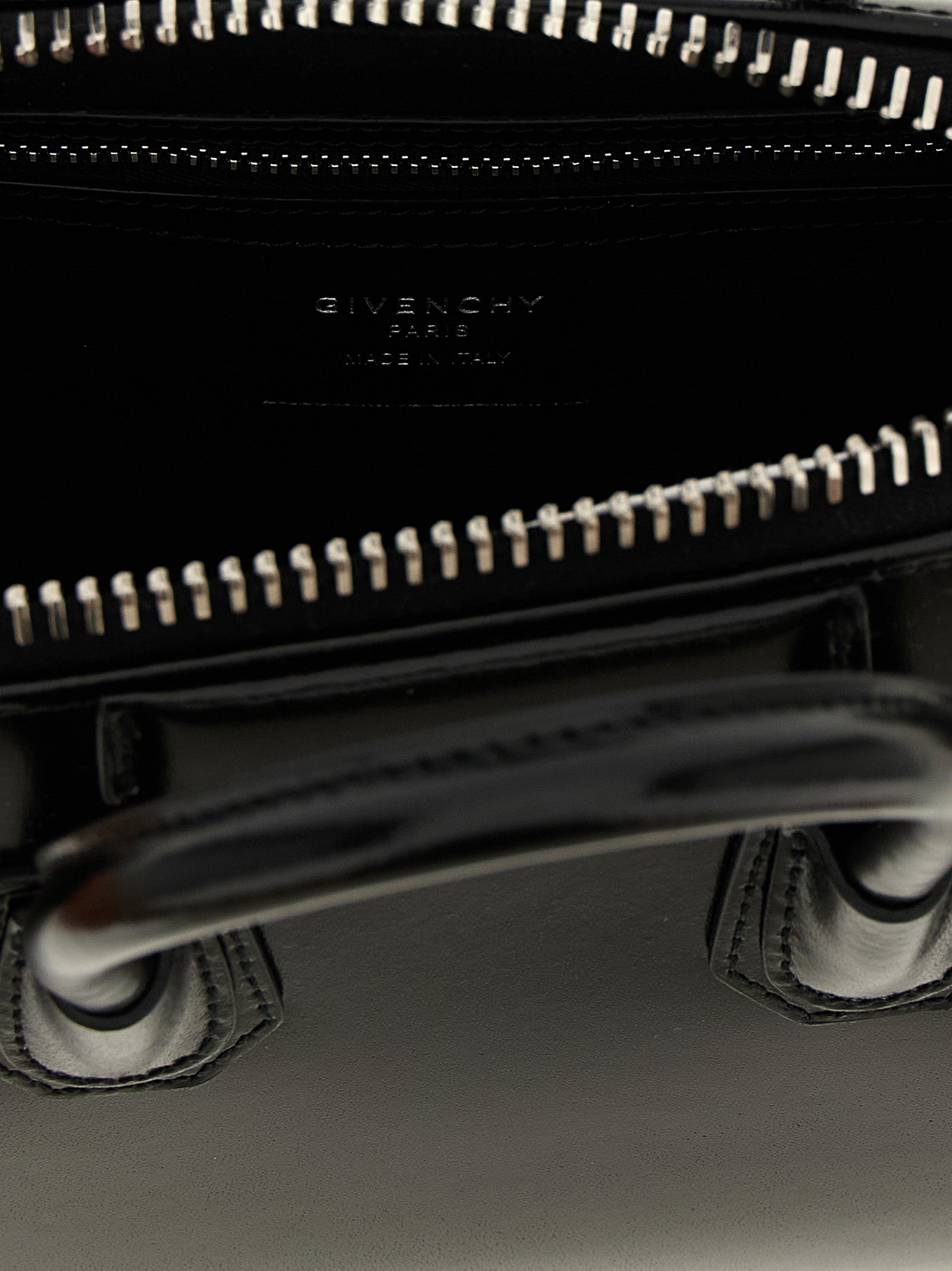 Givenchy Women 'Antigona' Mini Handbag GIVENCHY