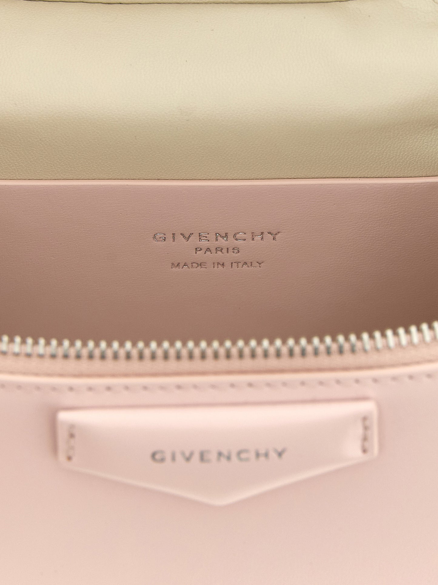 Givenchy Women 'Antigona' Handbag - Beauty Case GIVENCHY