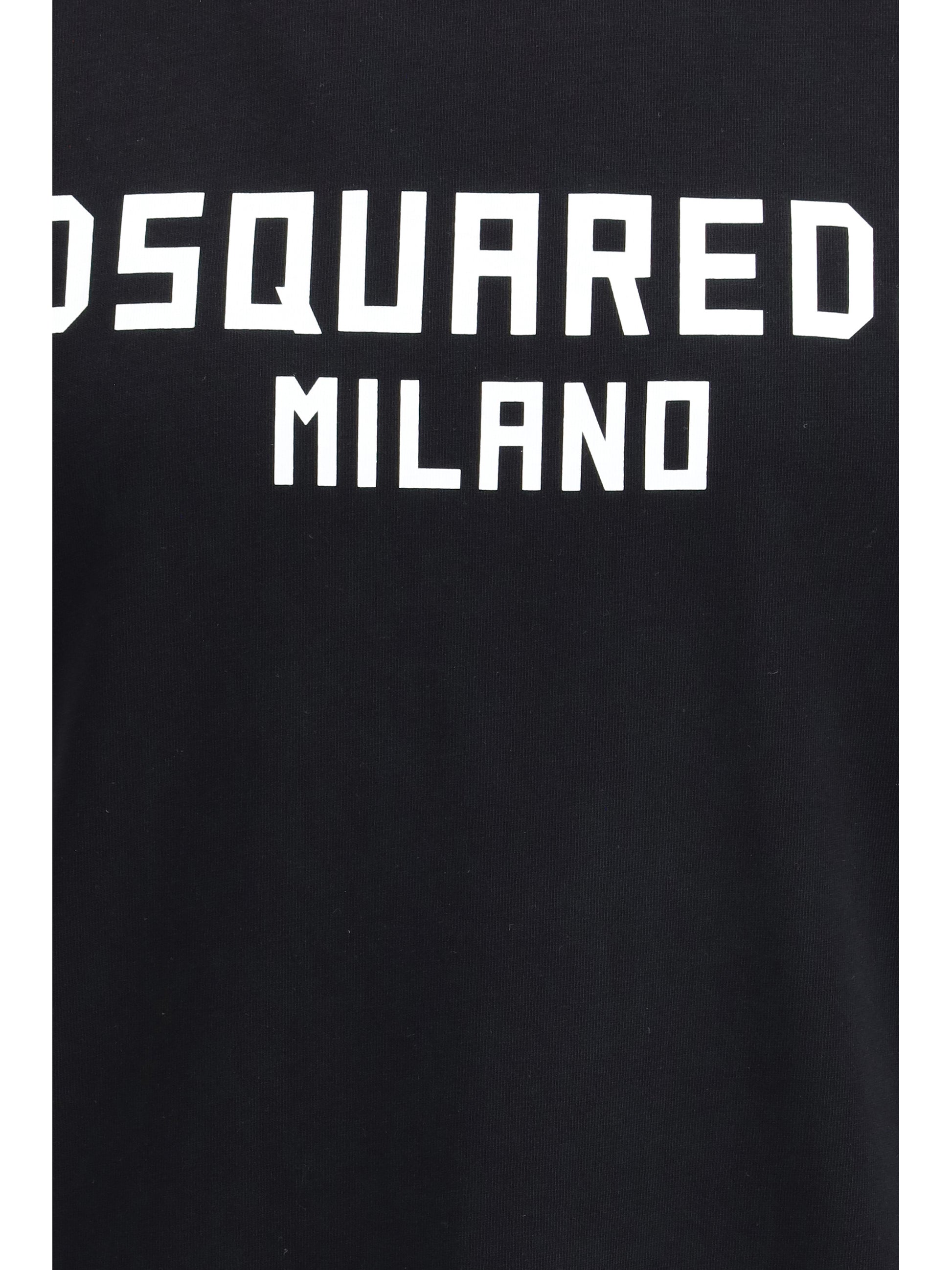 Dsquared2 Men T-Shirt With “Dsquared2 Milano” Logo Printed DSQUARED2