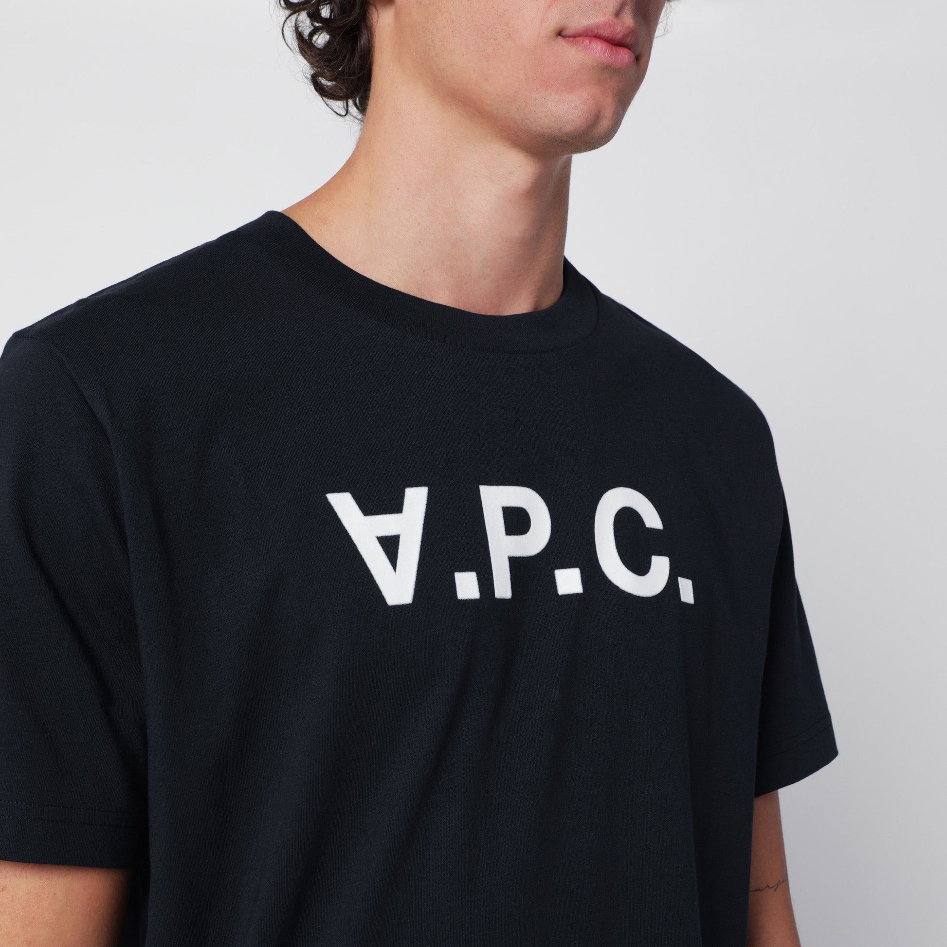 A.P.C. Standard Grand Navy Blue Cotton T-Shirt Men A.P.C.