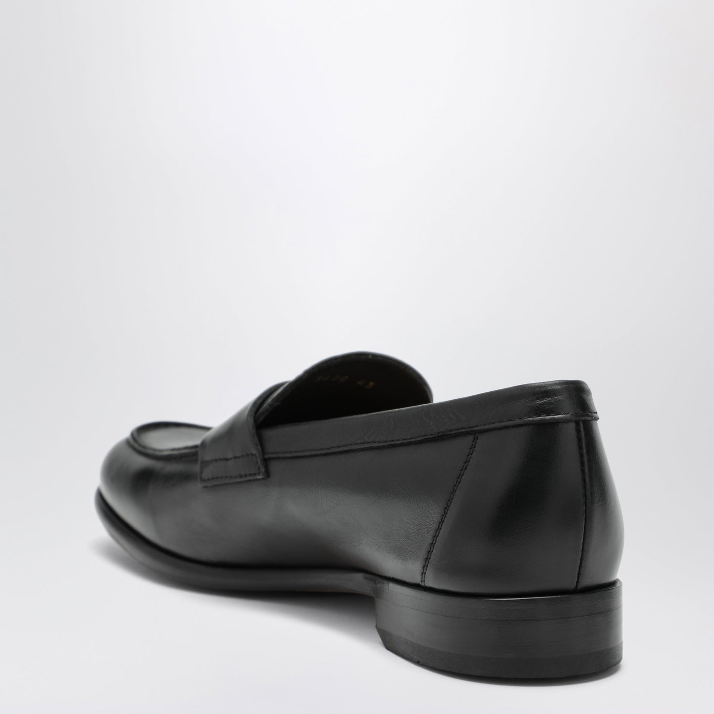 Doucal's Black Penny Loafer In Leather Men Doucal's