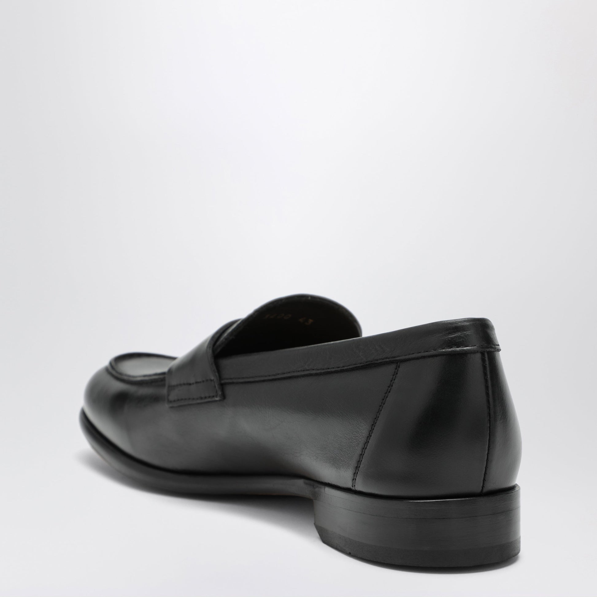 Doucal's Black Penny Loafer In Leather Men Doucal's