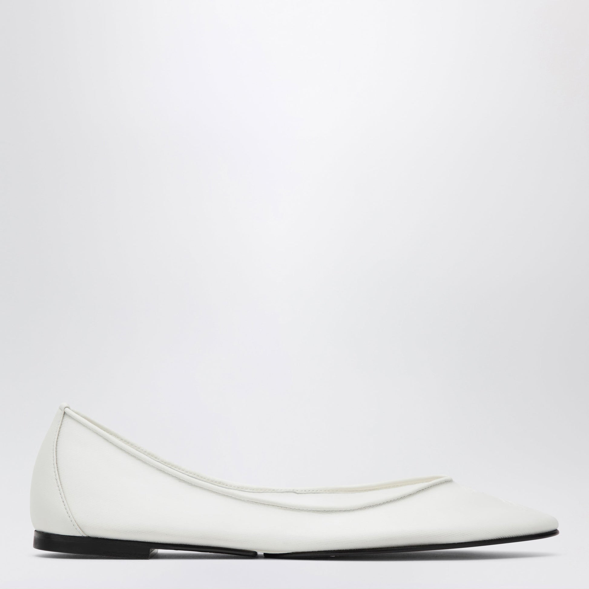 Jacquemus Pointed Ballerina Flats In White Calfskin Women JACQUEMUS
