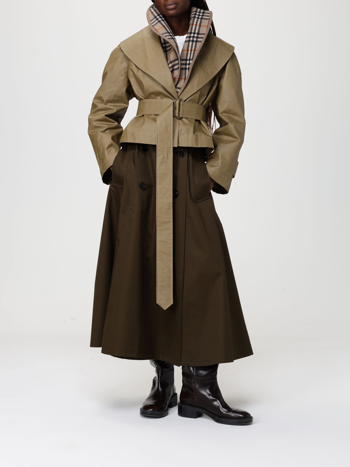 Burberry Women Cropped Cotton Jacket With Check Quilting BURBERRY
