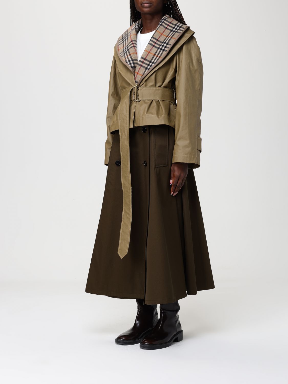 Burberry Women Cropped Cotton Jacket With Check Quilting BURBERRY