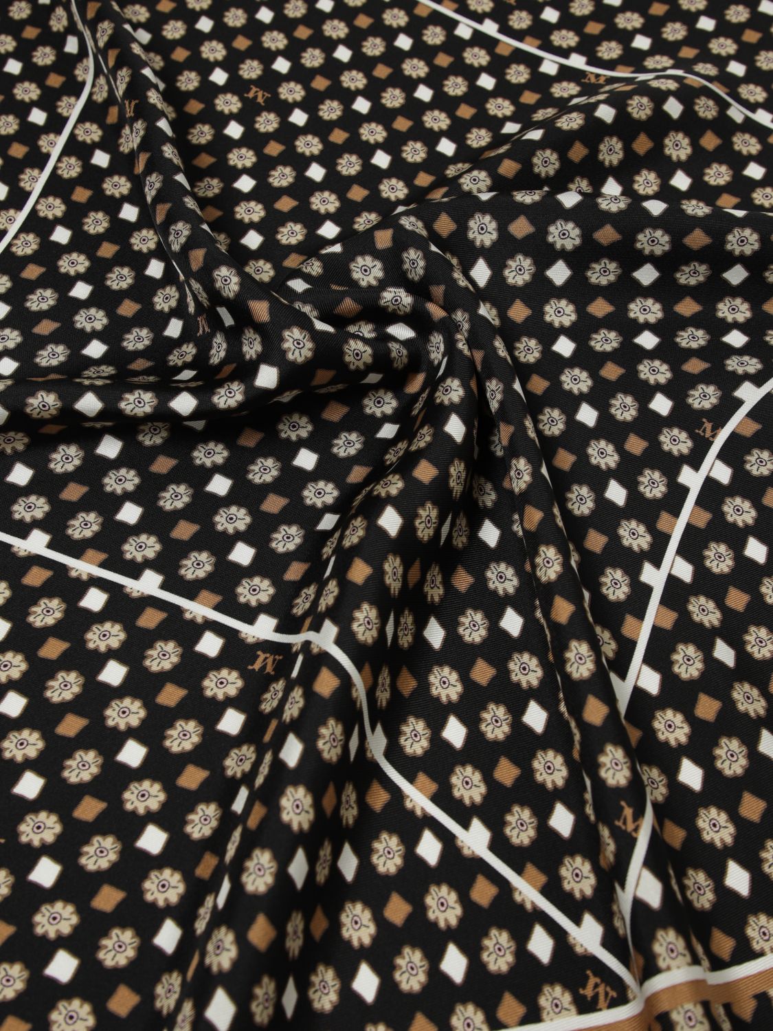 Max Mara Neck Scarf Woman Black