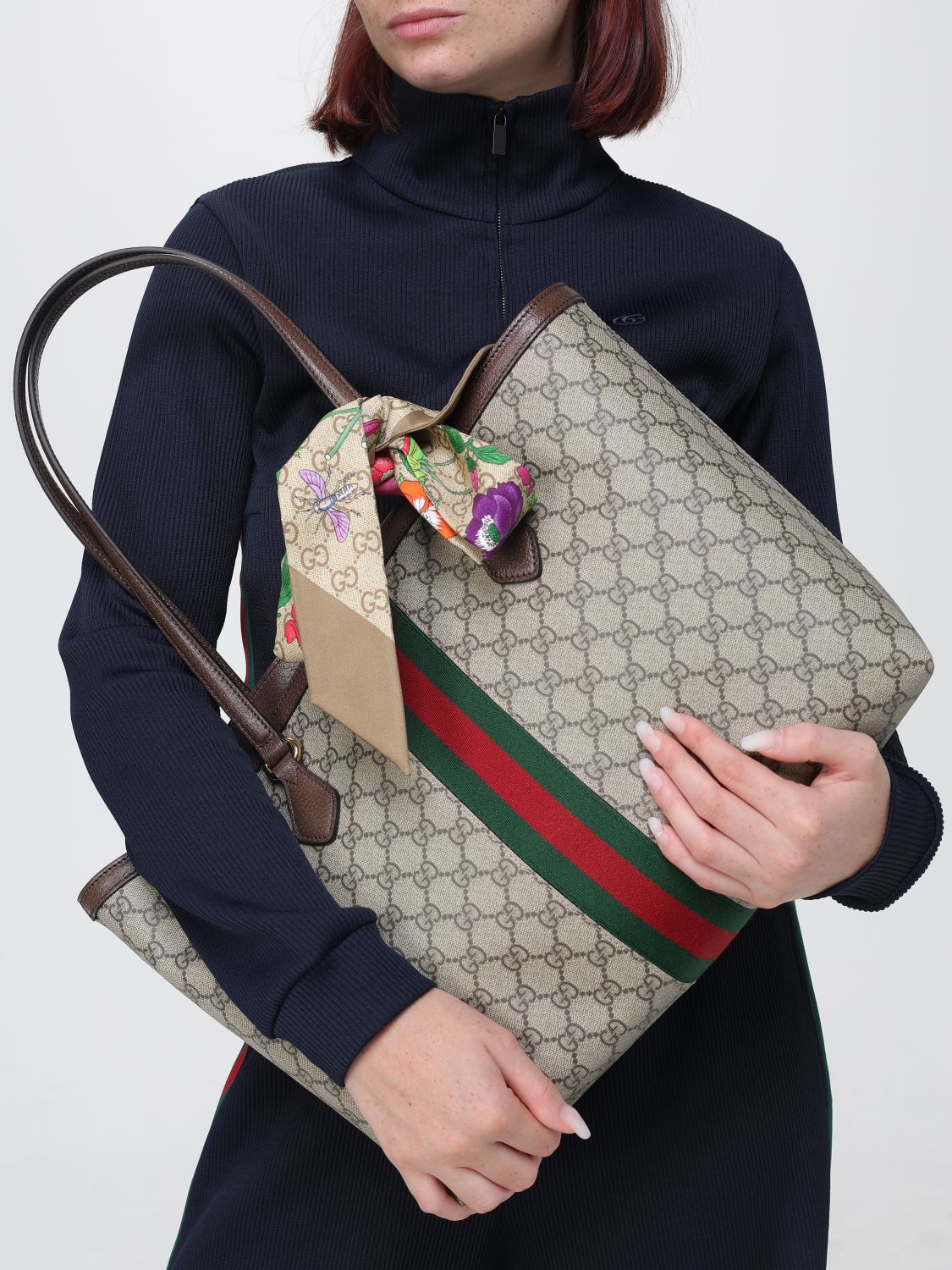 Gucci Women Gucci Ophidia Gg Supreme Shoulder Bag With Web Stripe GUCCI