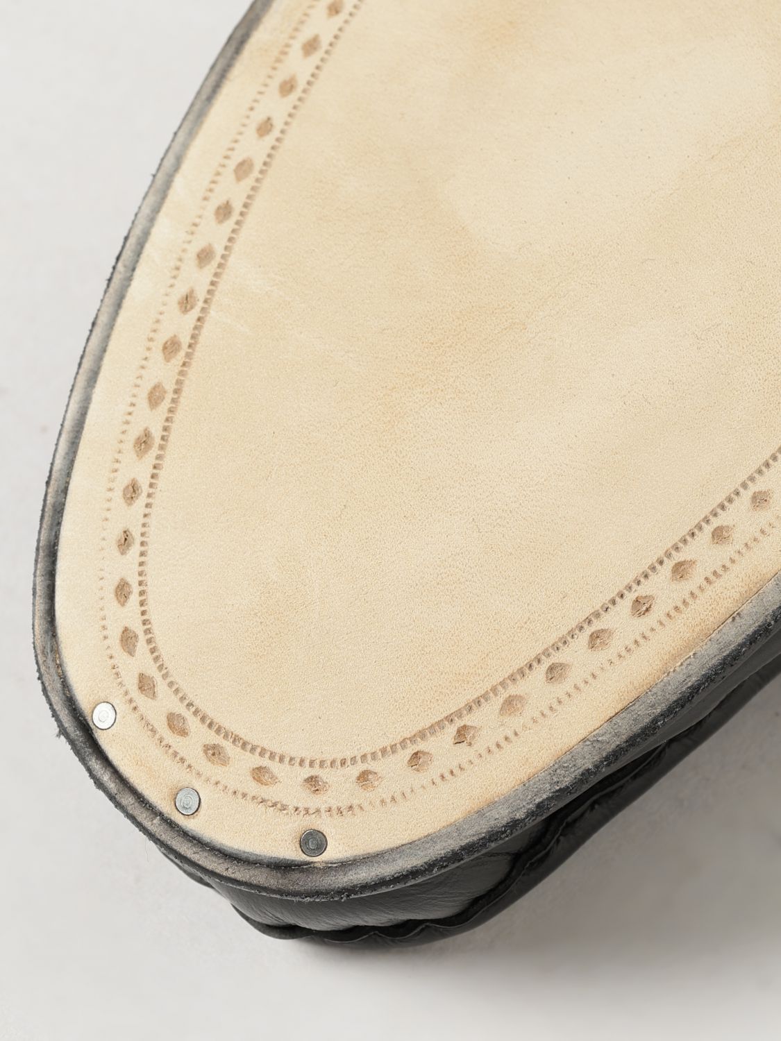 Gucci Men Lugano Smooth Leather Loafers Gucci With Gold-Tone Horsebit Detail GUCCI