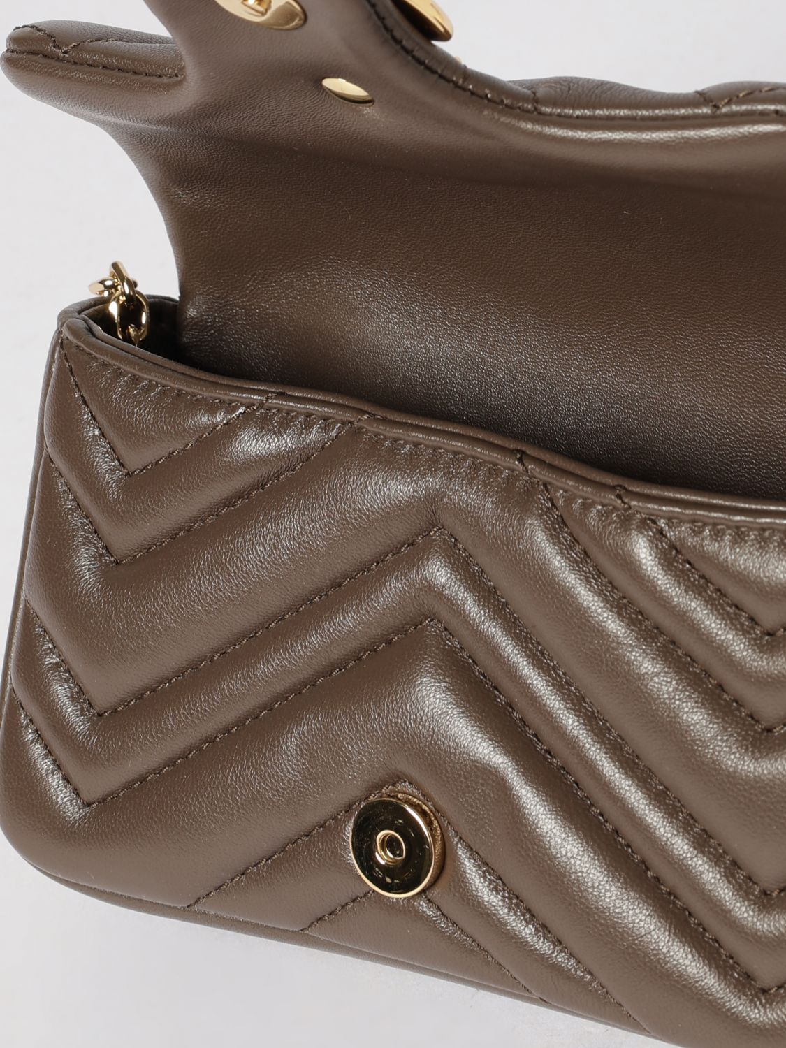 Gucci Women Gg Marmont Matelasse Chevron Nappa Mini Crossbody Bag Gucci GUCCI