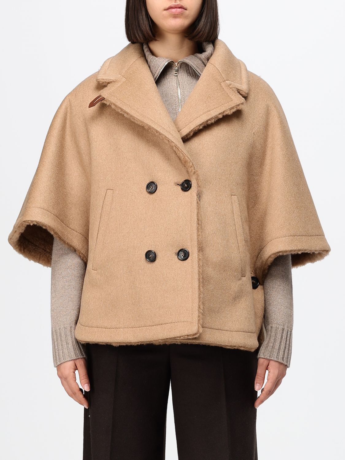 Max Mara Women Short-Sleeved Double-Breasted Peacoat Max Mara In Camel Wool MAX MARA