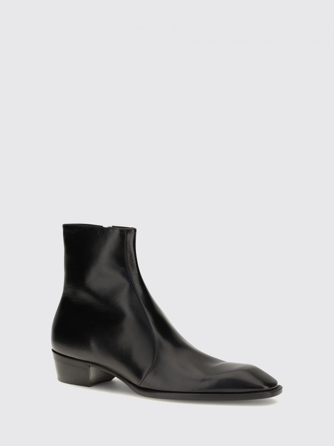Saint Laurent Men Saint Laurent Tapered Toe Ankle Boots In Smooth Calf Leather SAINT LAURENT
