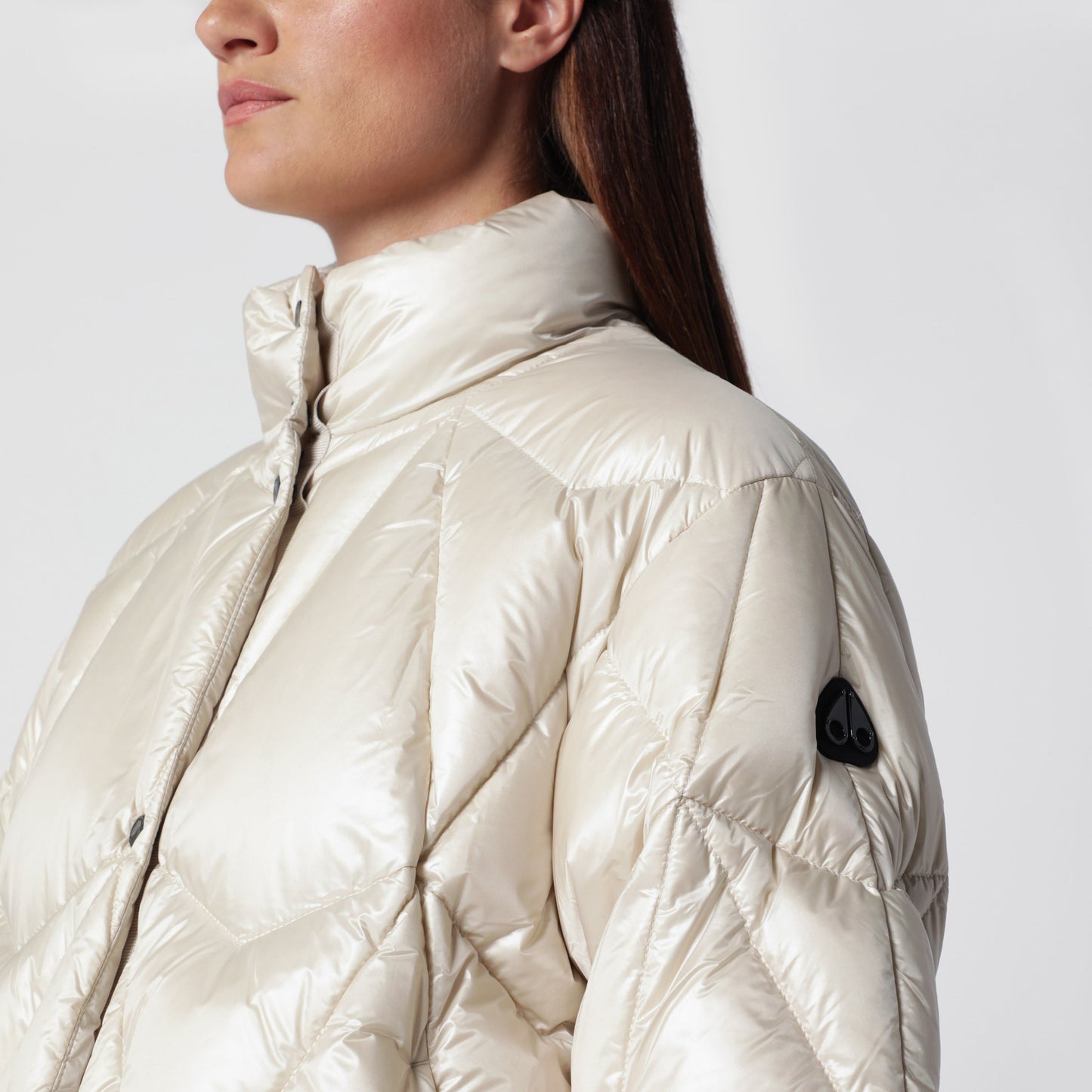 Moose Knuckles Iceberg Quilt Down Alabaster Nylon Down Jacket Women MOOSE KNUCKLES