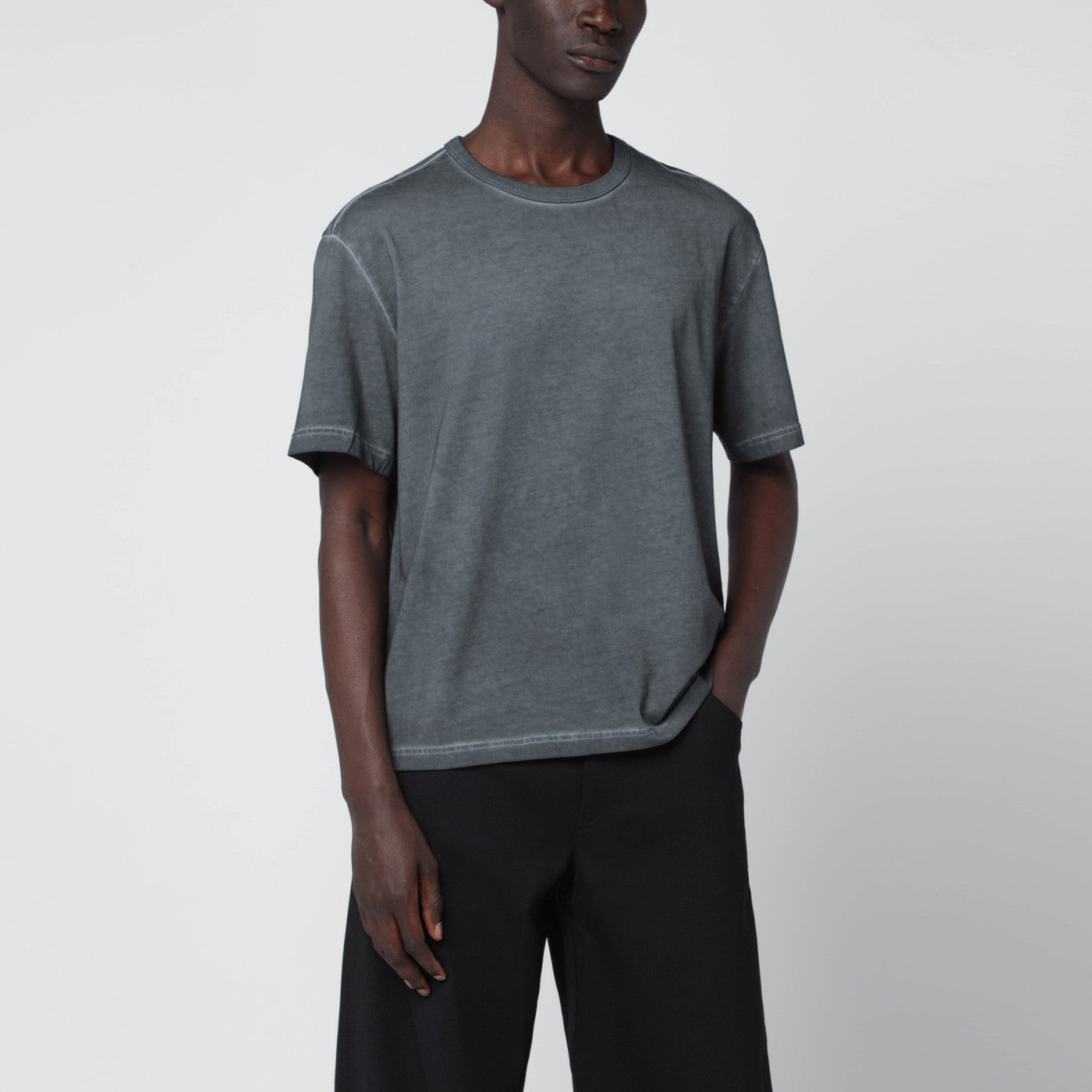 Sefr Mauro Black Washed-Effect T-Shirt In Organic Cotton Men SEFR