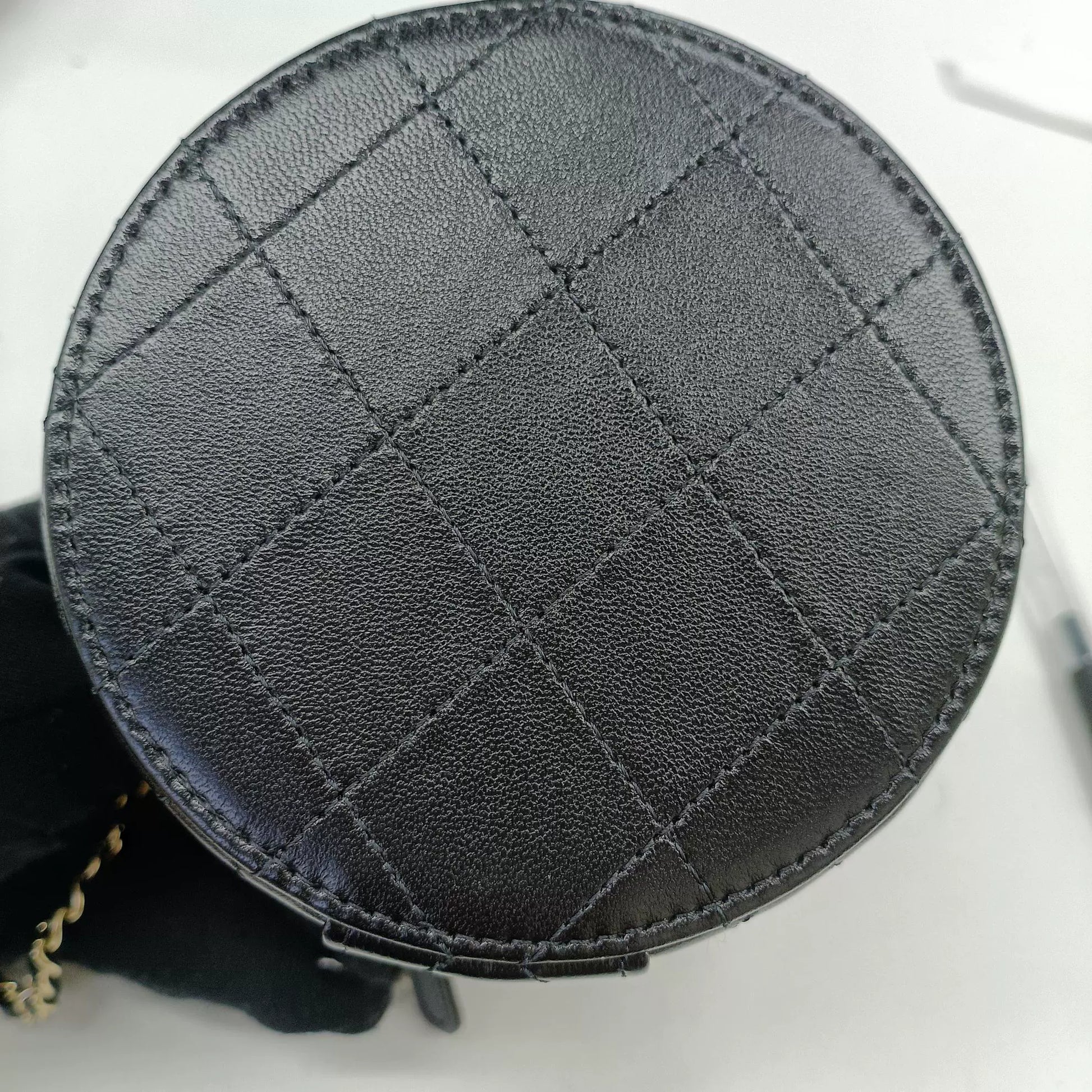 Chanel Women Pre-Loved Bag Very Good Condition Chanel