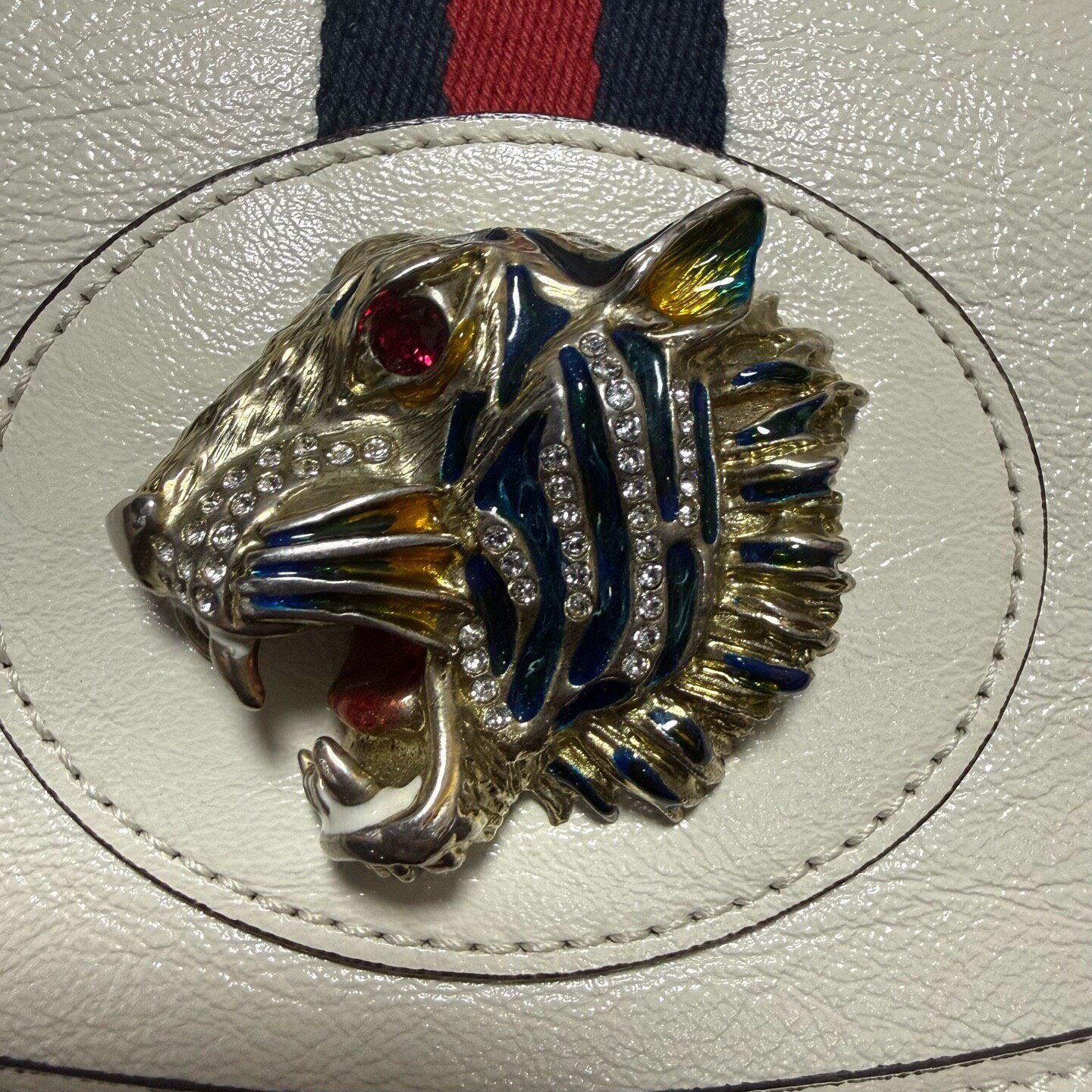 Gucci Women Pre-Loved Bag Very Good Condition GUCCI