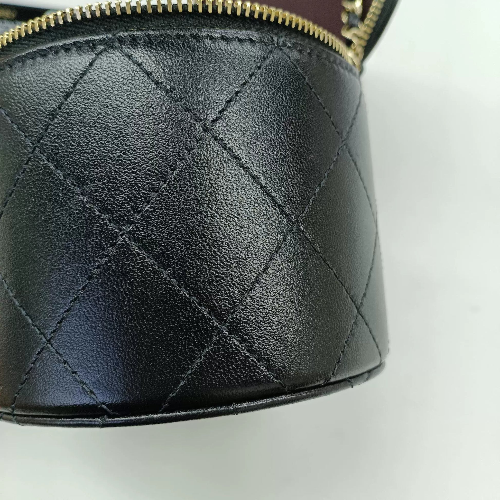 Chanel Women Pre-Loved Bag Very Good Condition Chanel