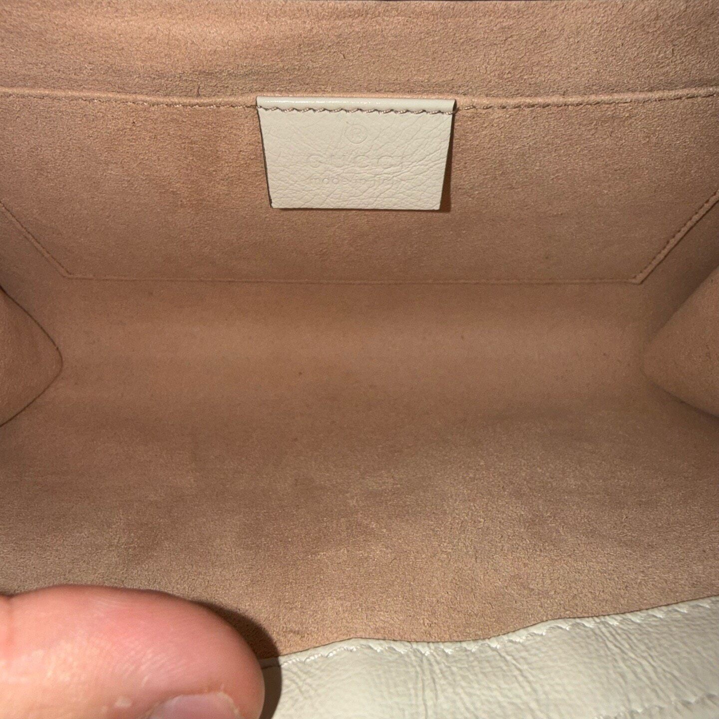 Gucci Women Pre-Loved Bag Very Good Condition GUCCI