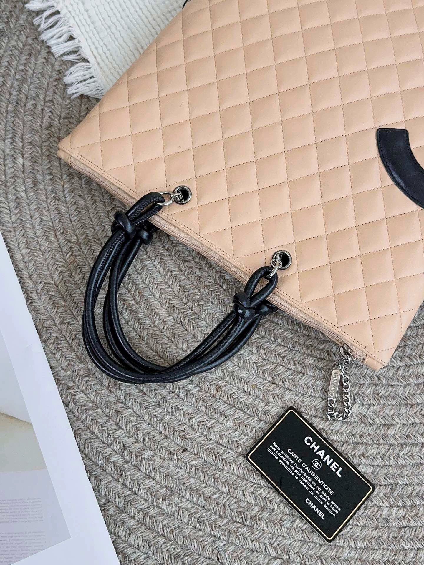 Chanel Women Pre-Loved Bag Very Good Condition Chanel