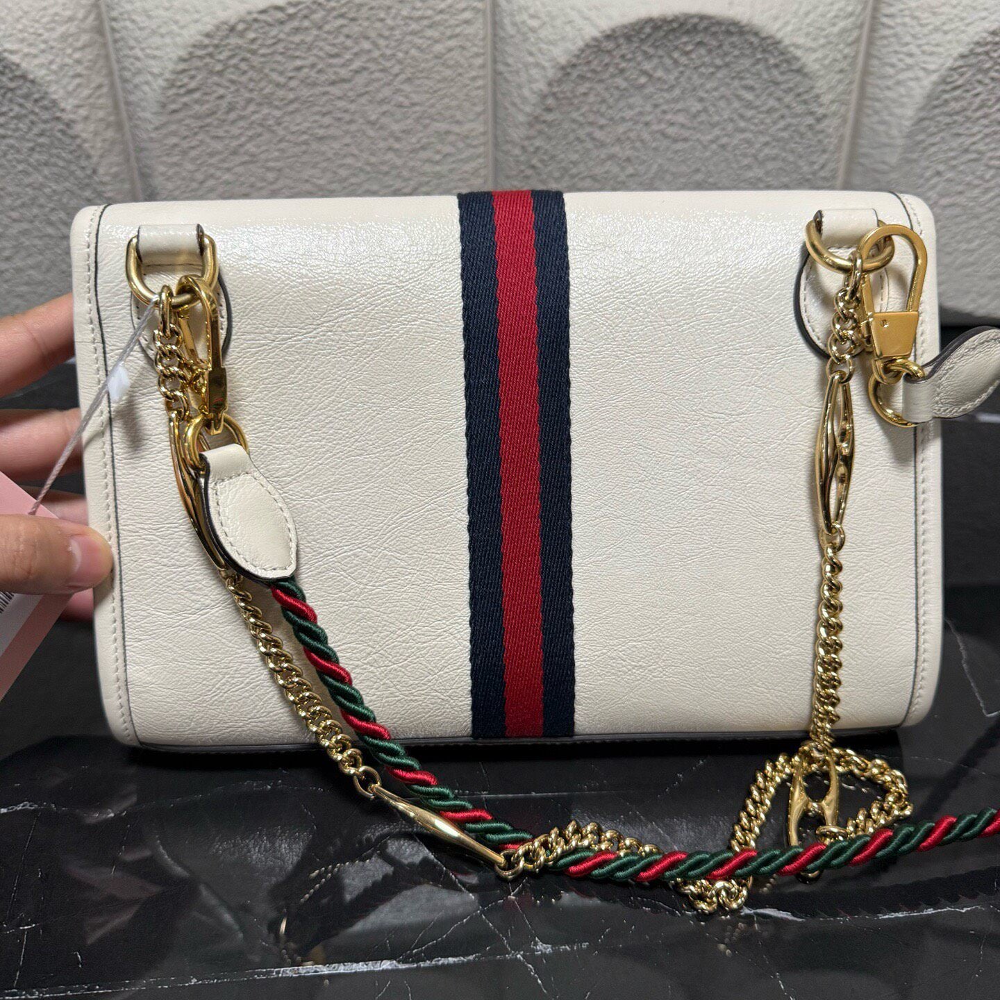 Gucci Women Pre-Loved Bag Very Good Condition GUCCI