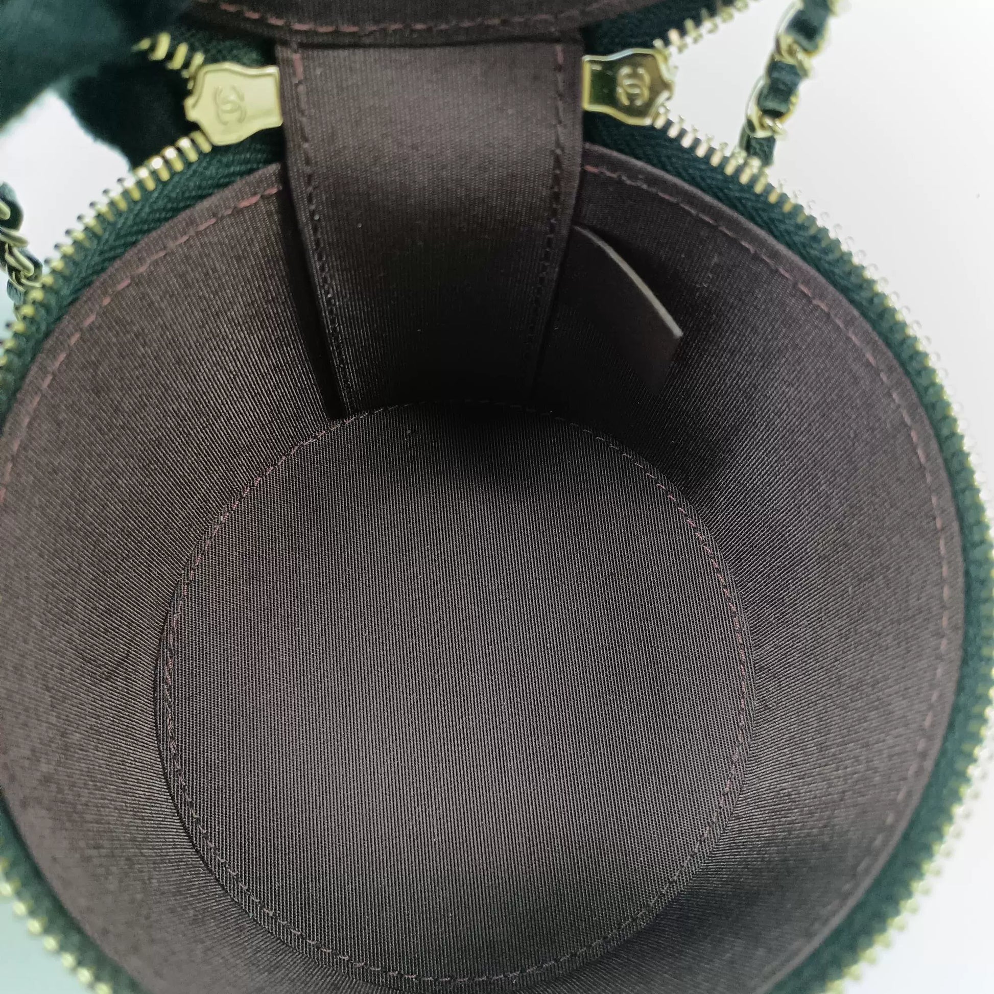 Chanel Women Pre-Loved Bag Very Good Condition Chanel