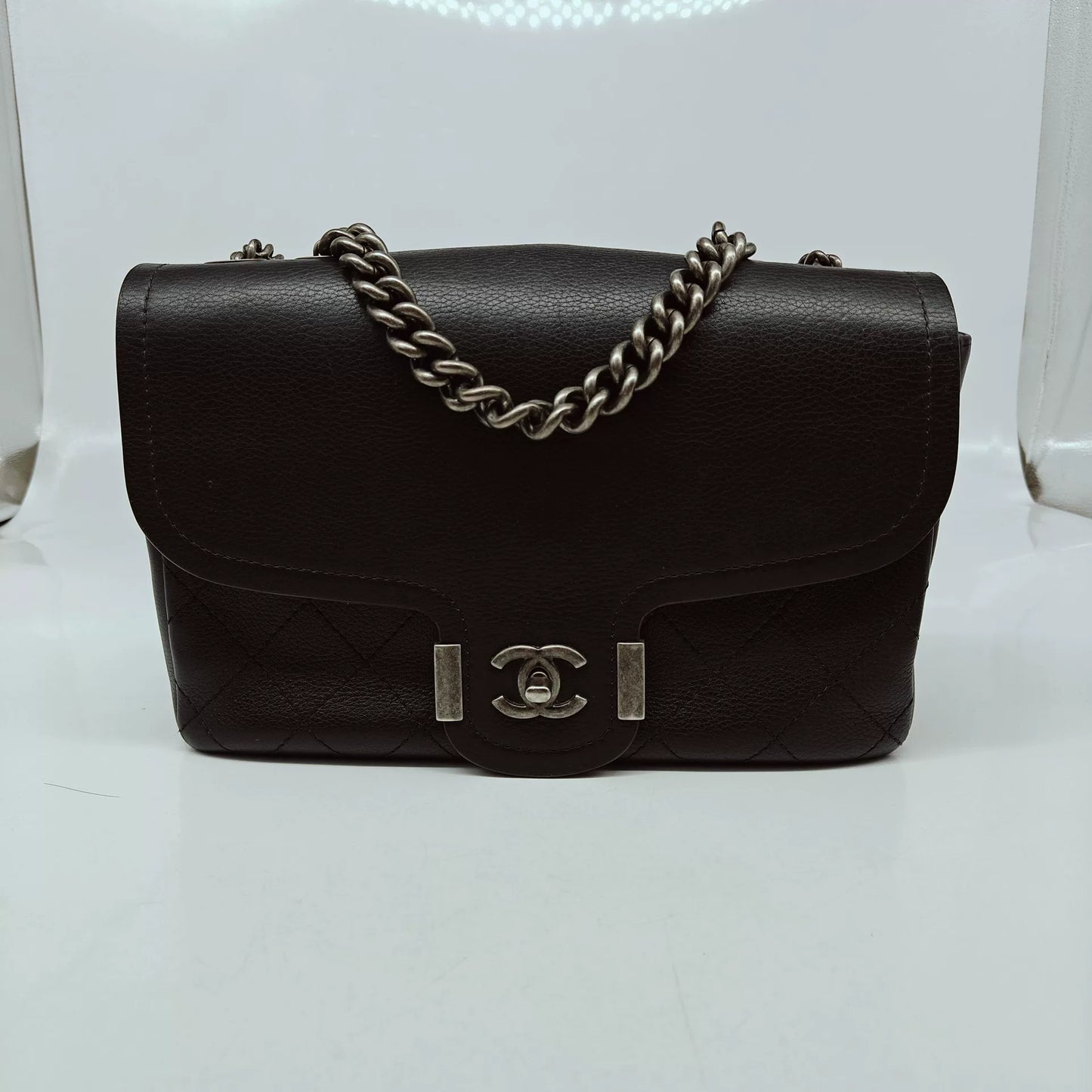 Chanel Women Pre-Loved Bag Very Good Condition Chanel