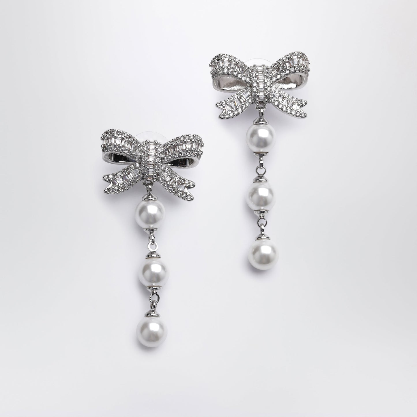 Self Portrait Crystal Bow And Pearl Drop Earrings In Silver Women SELF-PORTRAIT