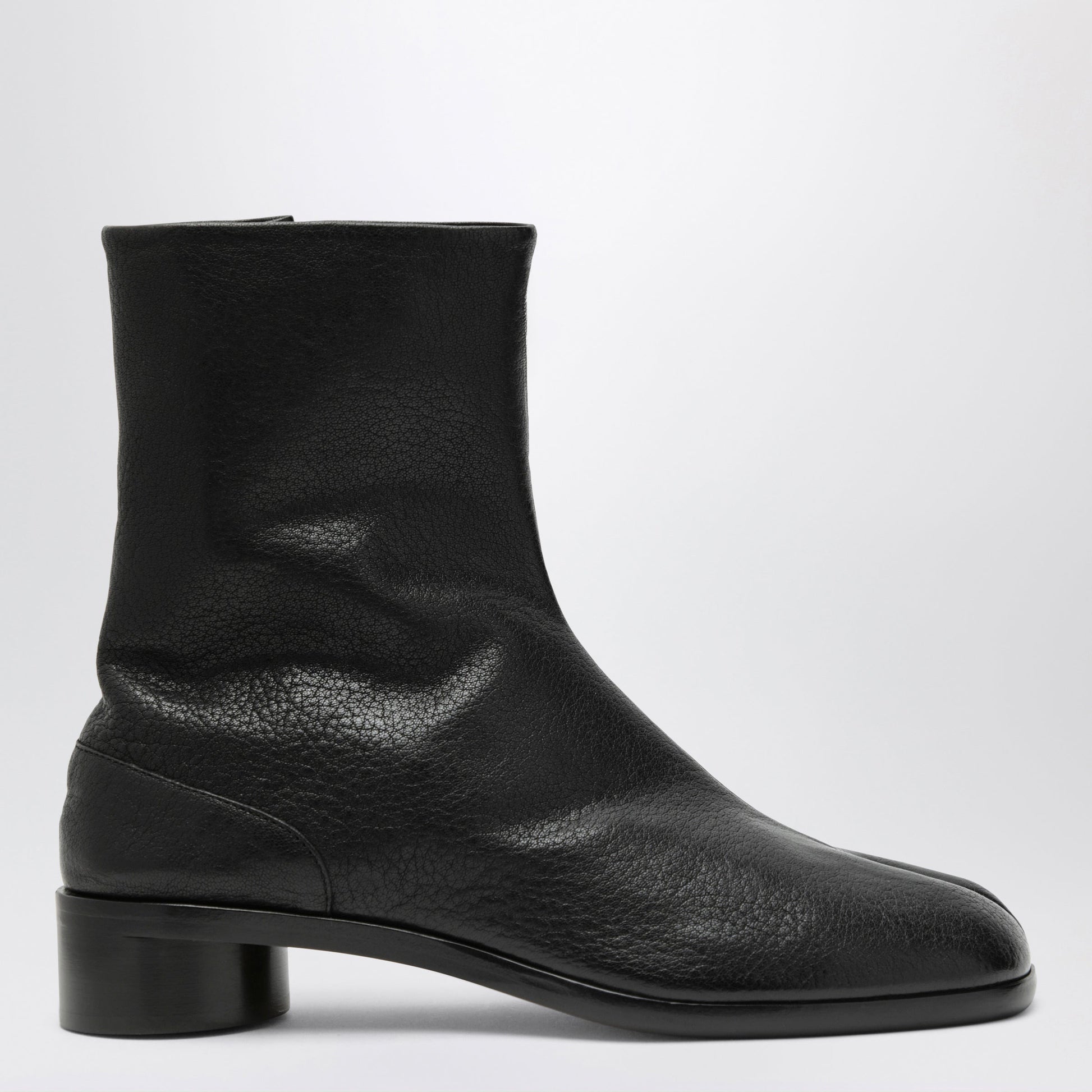 Maison Margiela Tabi Leather Ankle Boots In Black Men MAISON MARGIELA