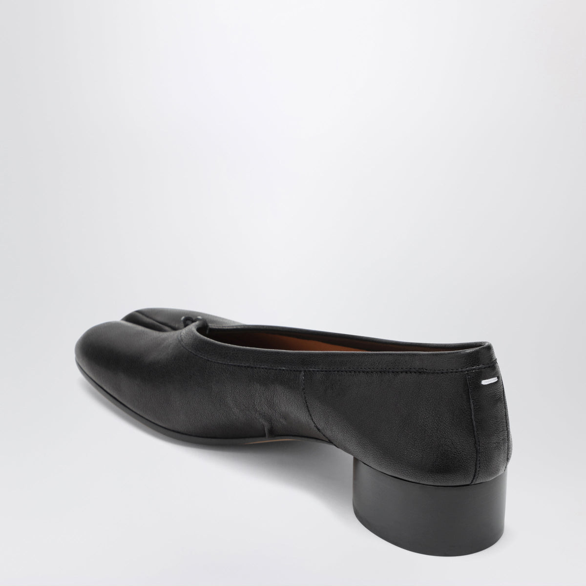 Maison Margiela Tabi Black Nappa Leather Ballet Flats Women MAISON MARGIELA
